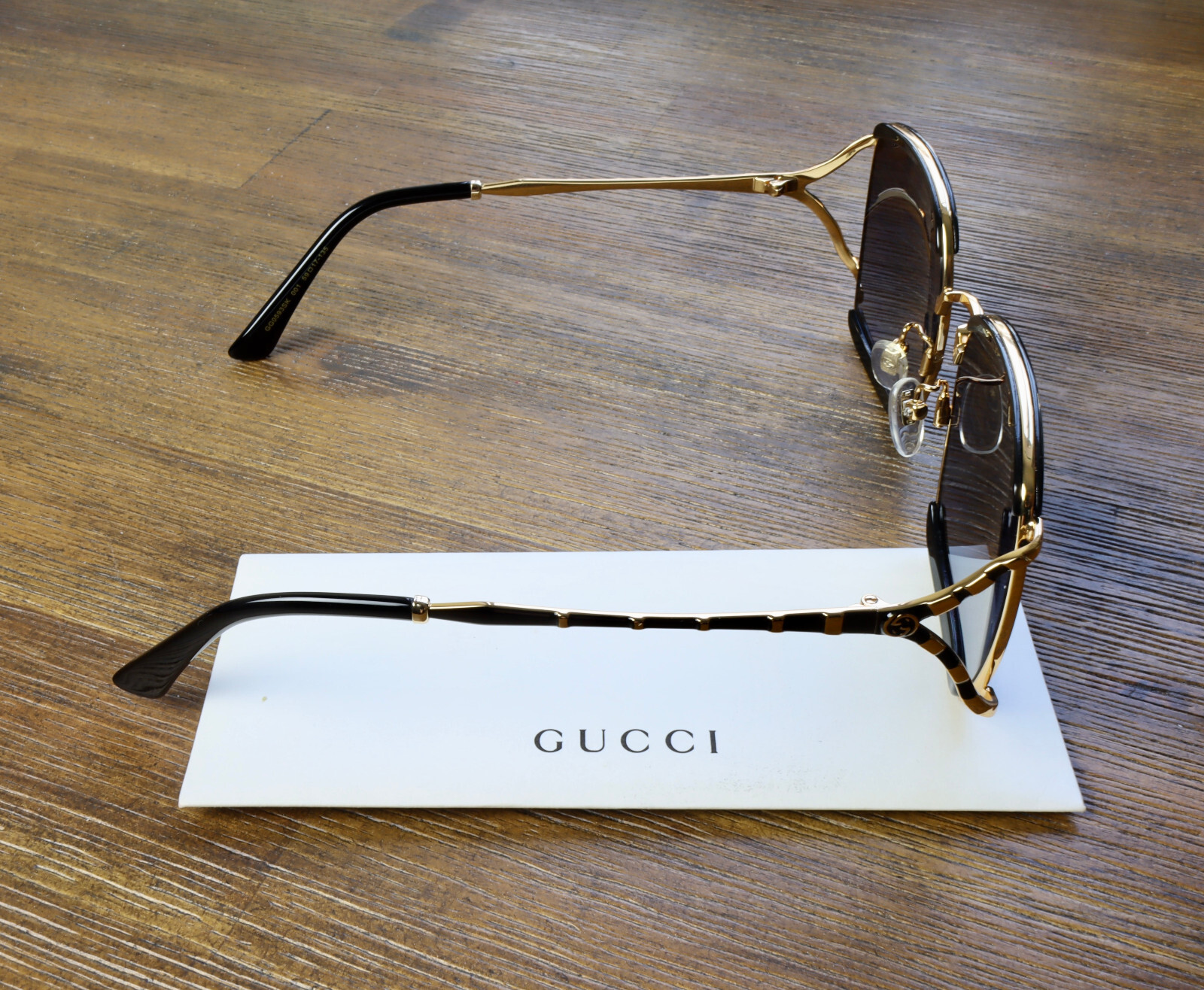 Gucci GG0593SK 001 59mm Oversized Square Sunglasses in Black/Gold and Gray Lens