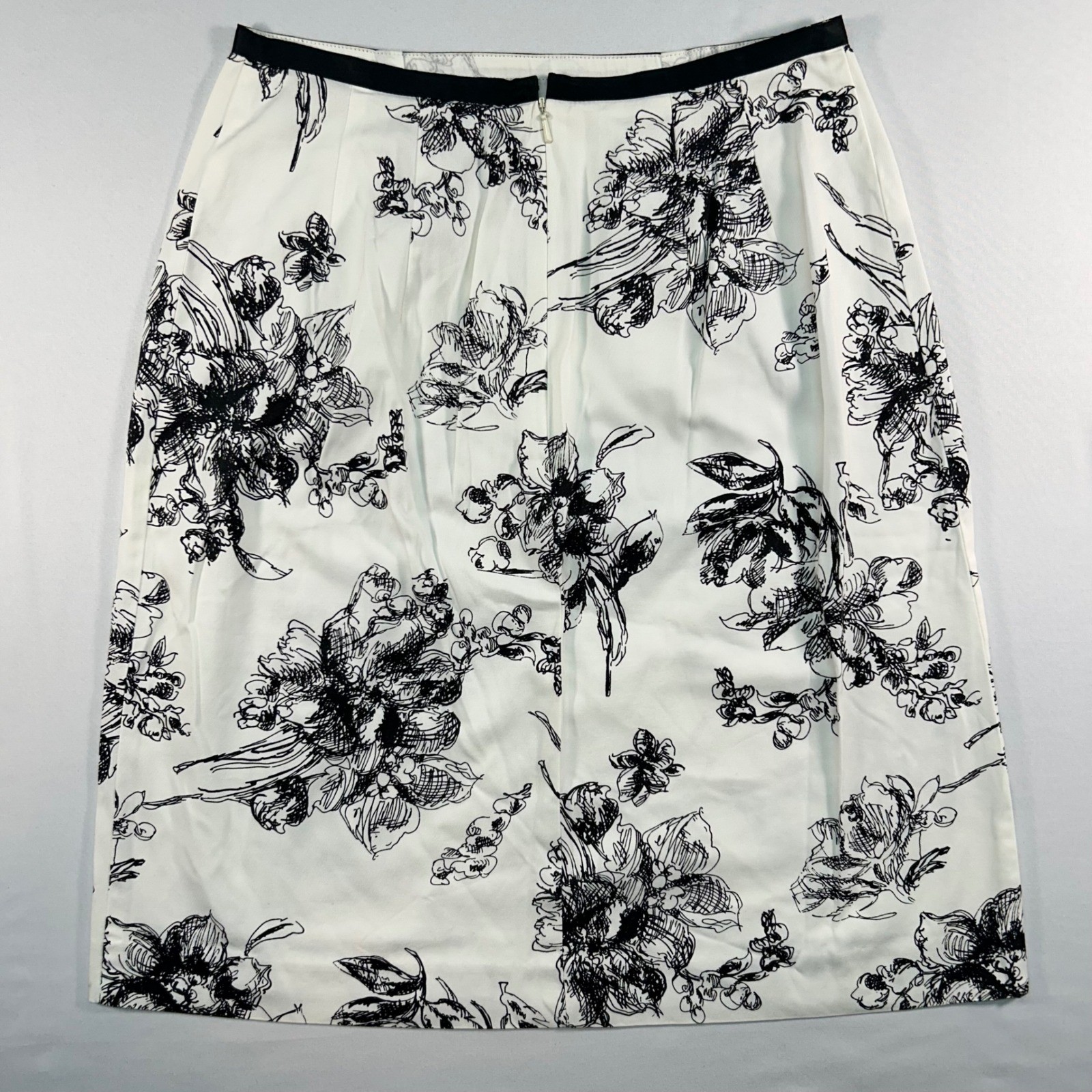 Eddie Bauer Womens Petite 4 White Black Floral Sketch Cotton A-Line Skirt