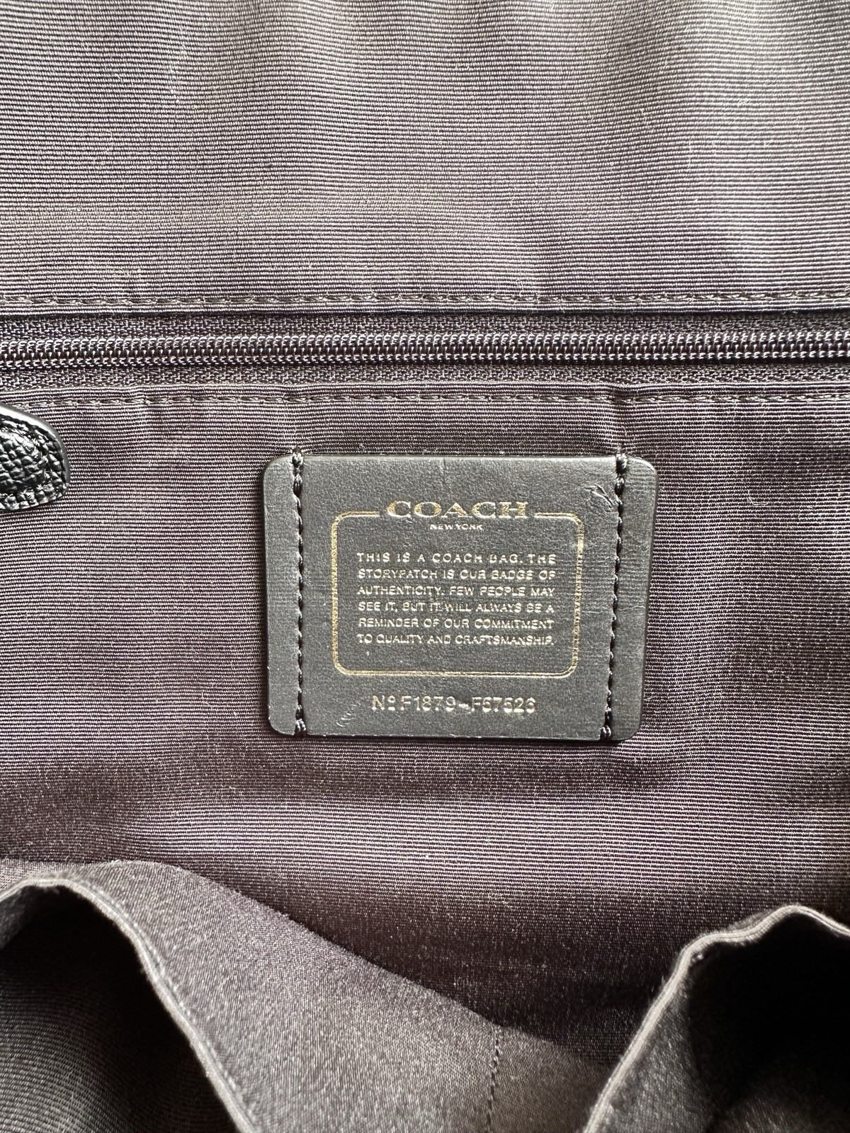 COACH Ava Tote Crossgrain Leather black woman