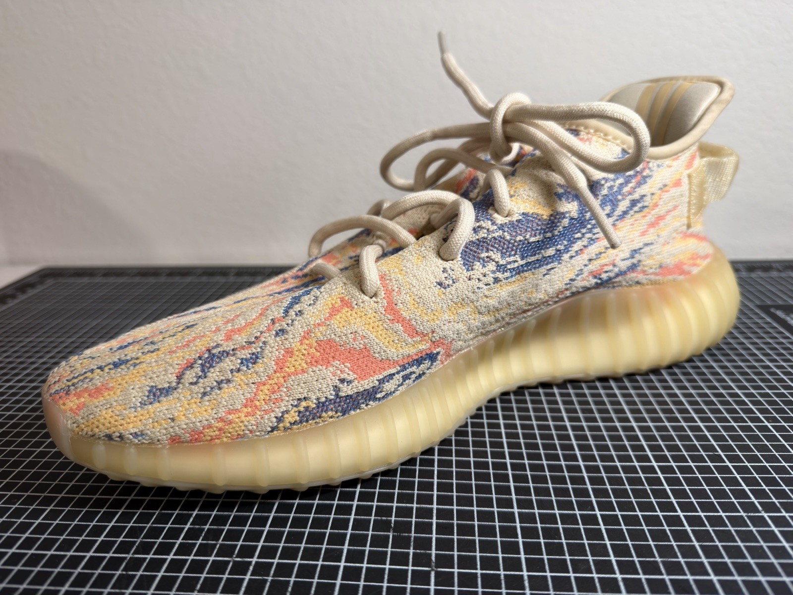 adidas Yeezy Boost 350 V2 MX Oat Beige Primeknit Low Top Sz 10 VNDS Sneakers