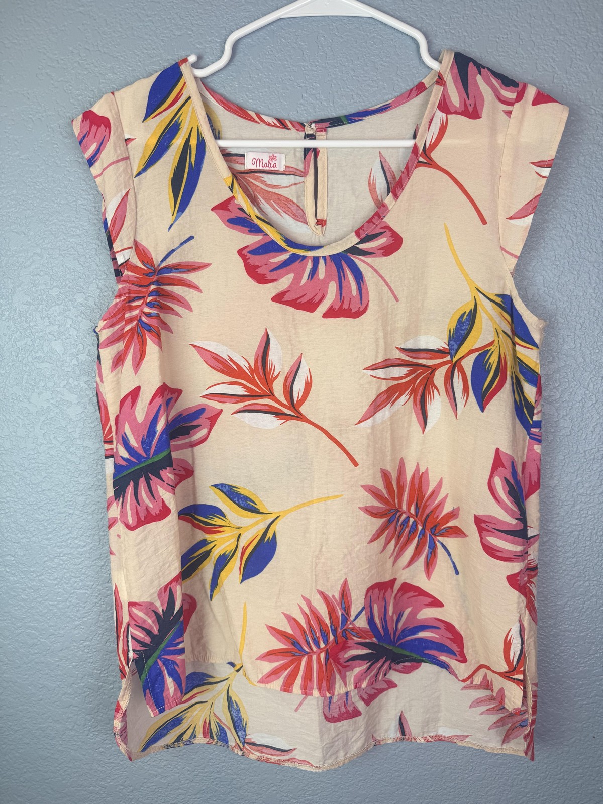 Malia Blouse Womens Small Tropical Hawaiian Floral Sleeveless Fiji Top
