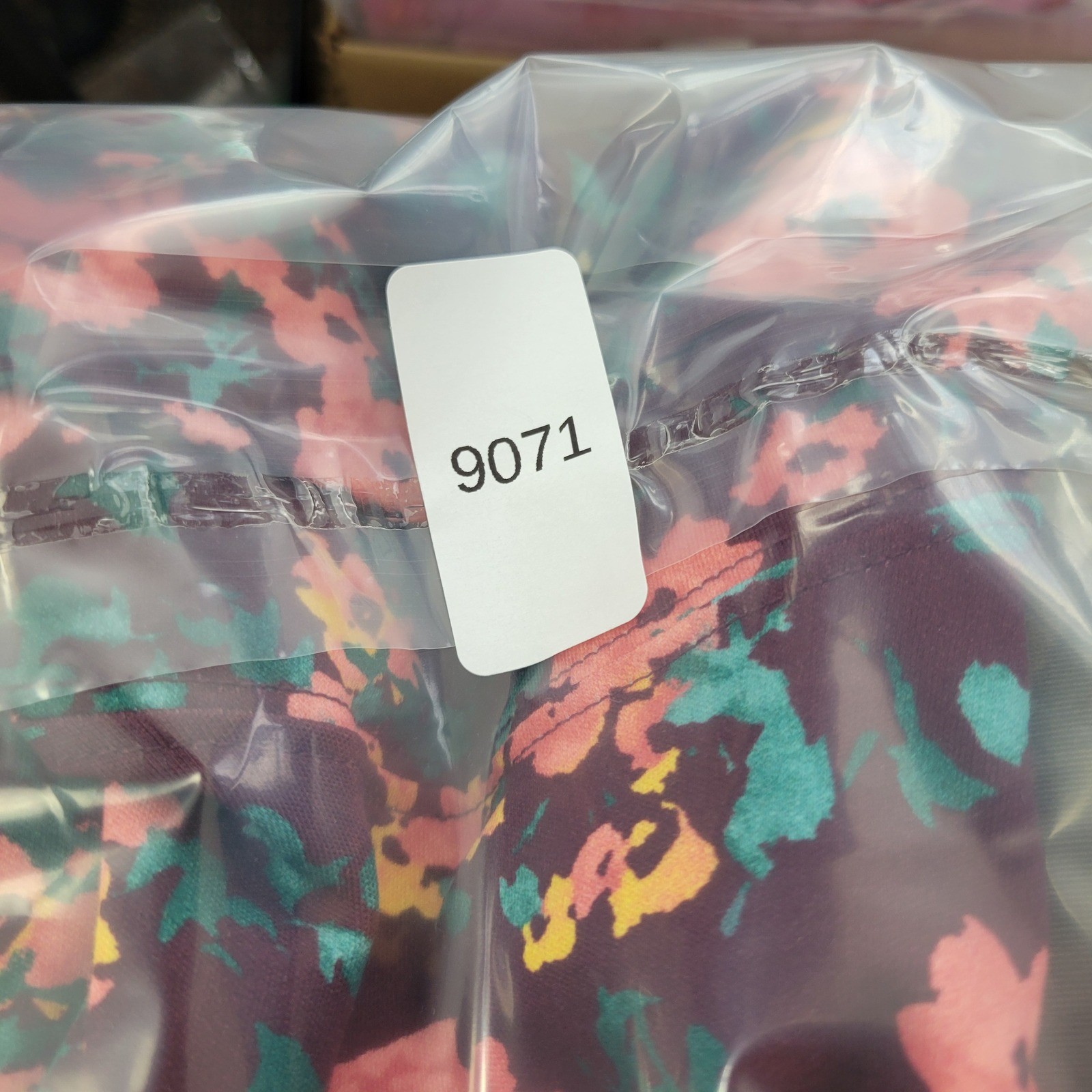 LL Bean Womens Pima Cotton Turtleneck Size Small Top Burgundy Floral 512331