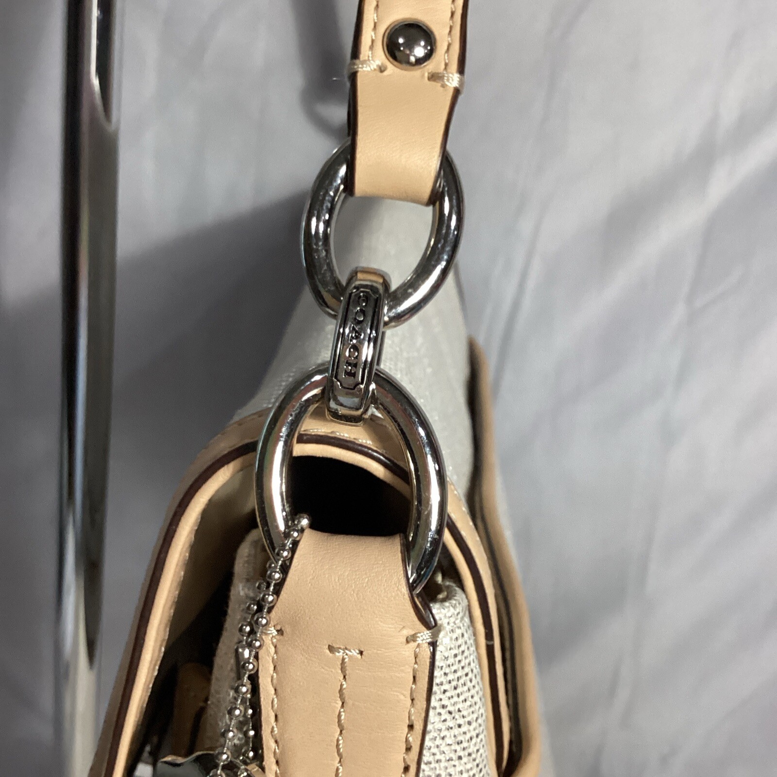 Beautiful Coach F30621 Taylor Foiled Flap Shoulder Bag Super EUC 98