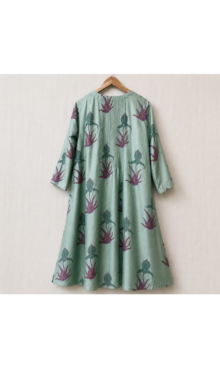 Women Cotton PantsSilk Blocks Printed Green Pin tuck Kurt-a dresses with Pockets