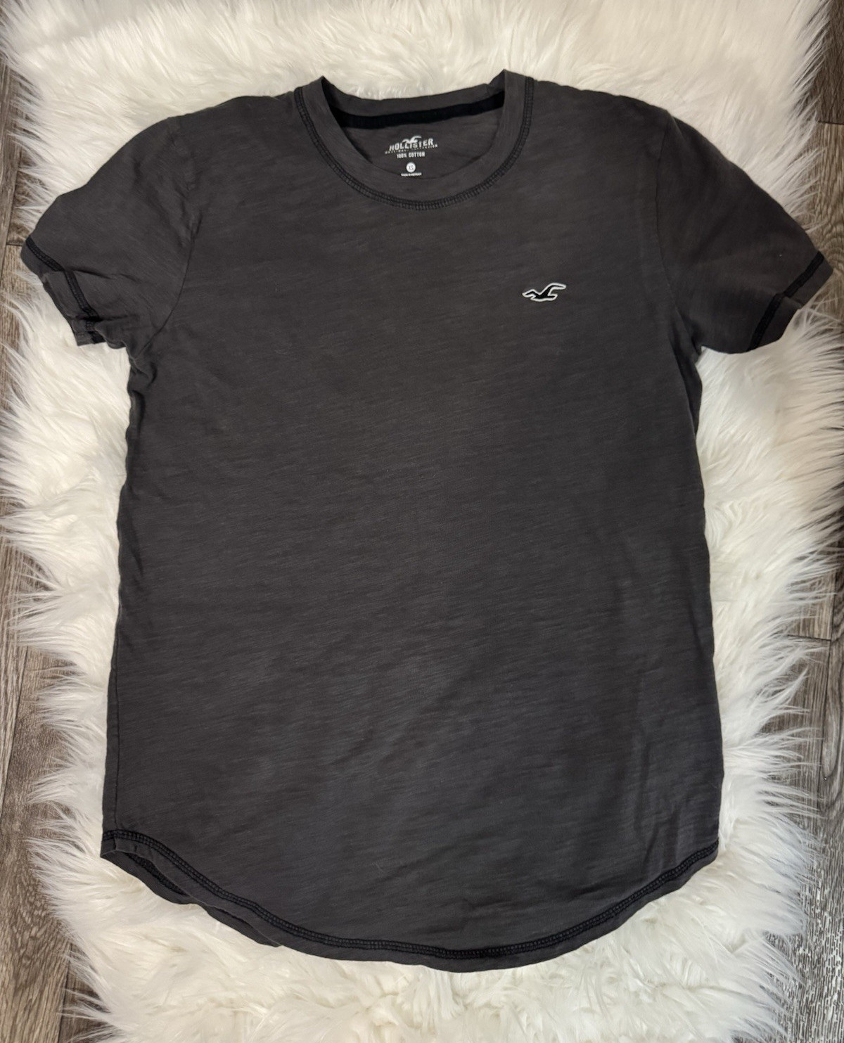 Hollister Must-Have Collection Black Crew Neck Logo Cotton Tee Men’s XS