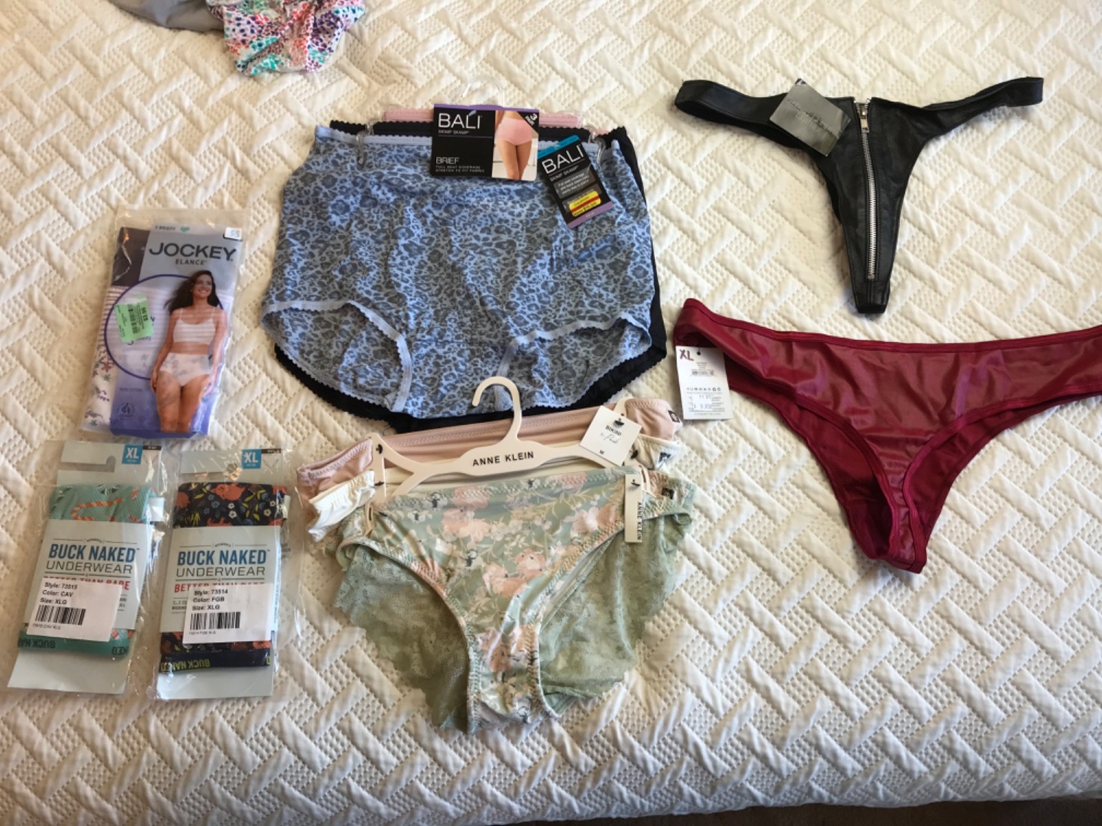 175 Wholesale lot womens new assorted panties underwear thong bras briefs resale