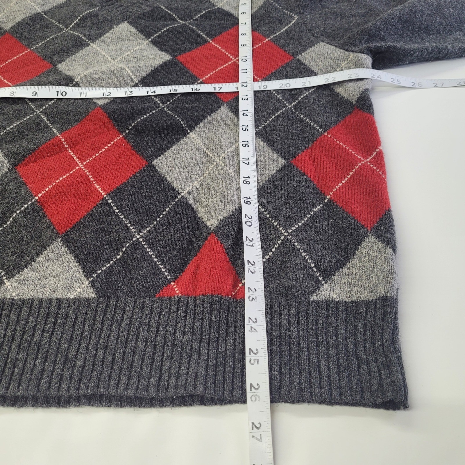 J.Crew Lambswool Sweater XL V-Neck Argyle Gray Red Classic Menswear Academia