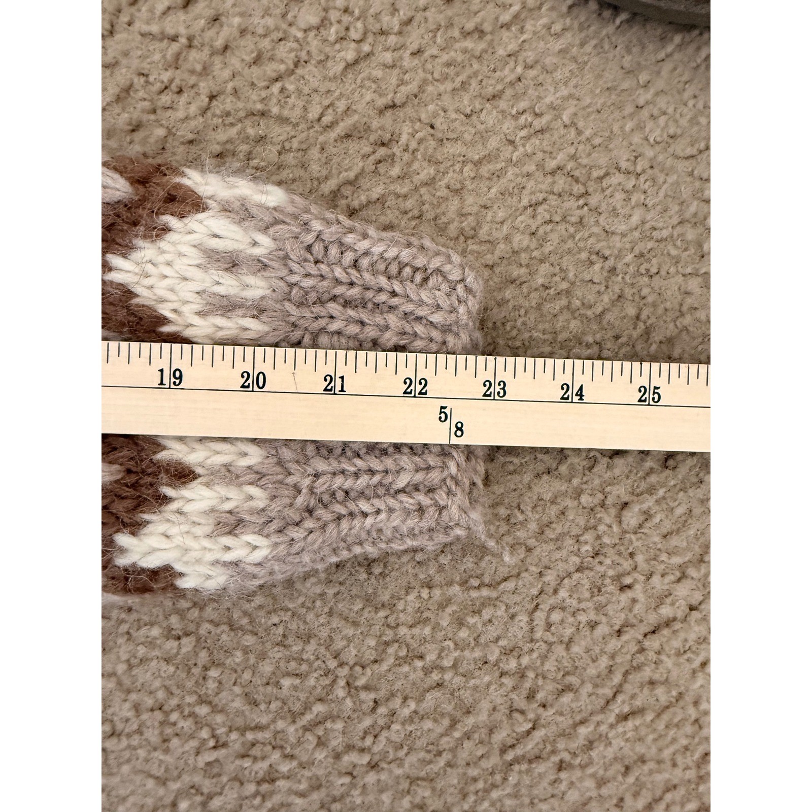 Icelook Vintage Handknit 100% Virgin Wool Icelandic Lopapeysa Sweater Small