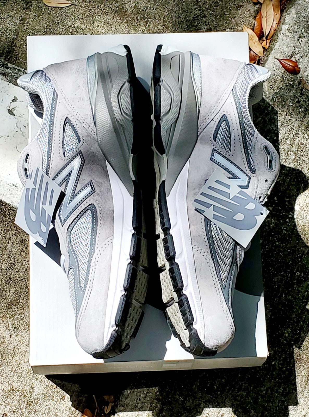 New Balance 990v4 Grey Silver Size 10.5 Made in USA U990GR4