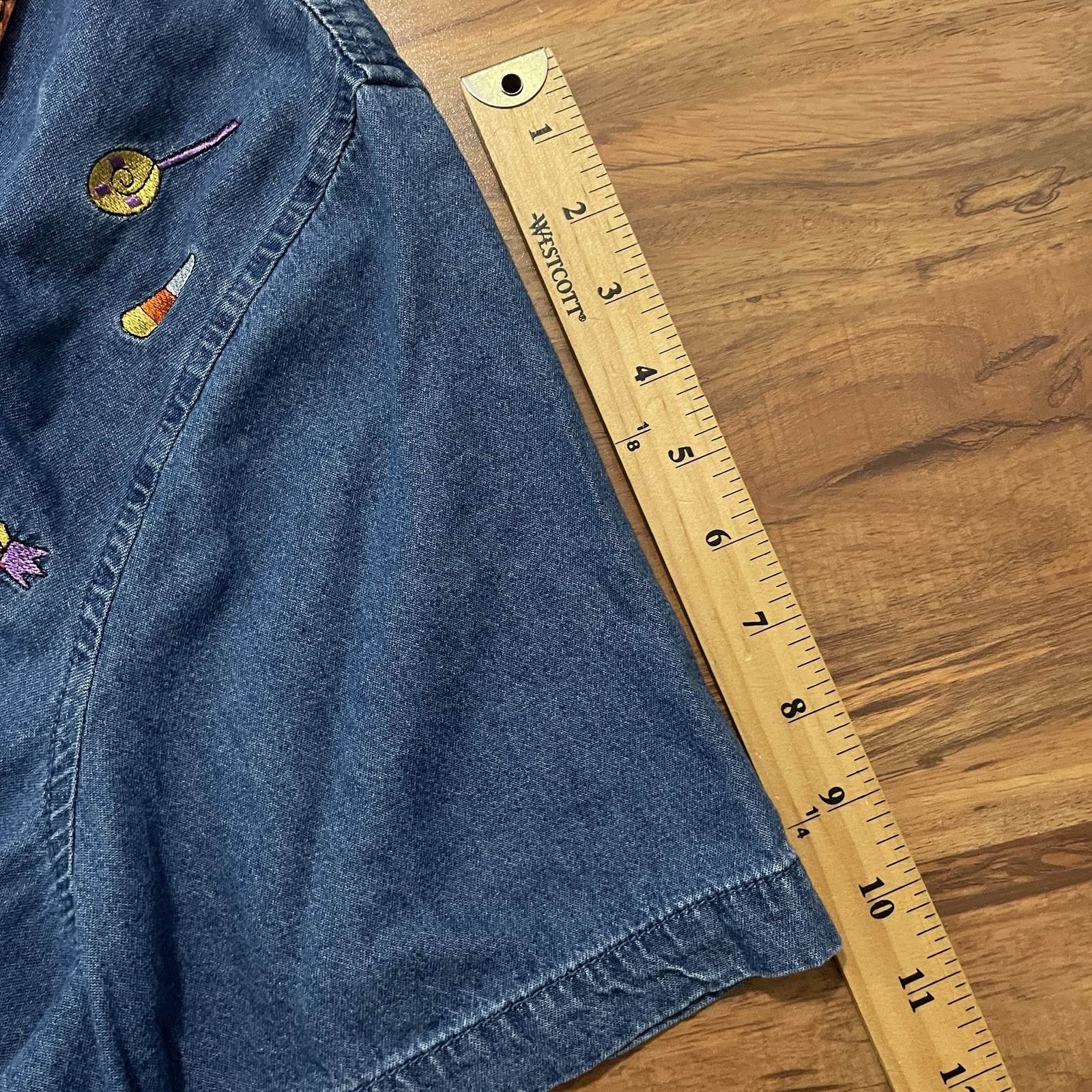 White Stag Plus Halloween Denim Shirt Womens 26W 28W Button Up Embroidered Fall