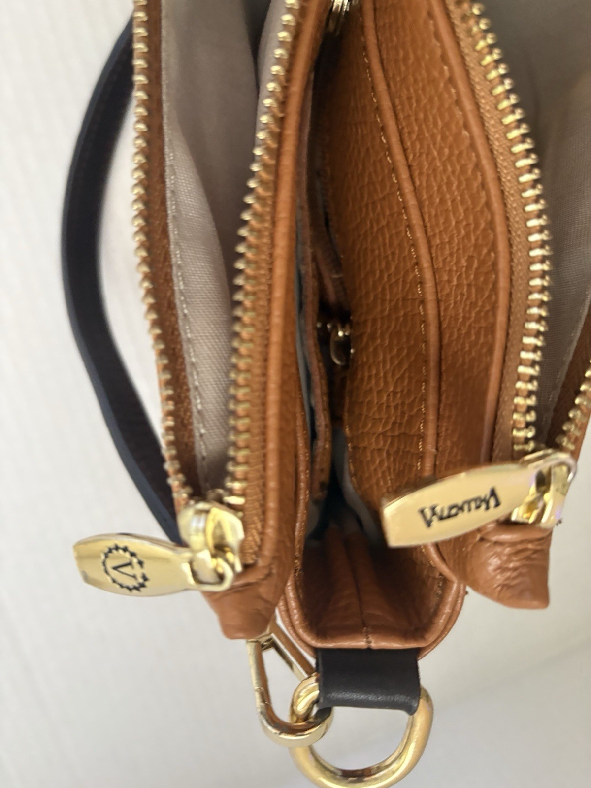 Valentina Italia Brown Leather Shoulder Bag Dark Brown Strap and Gold Hardware.
