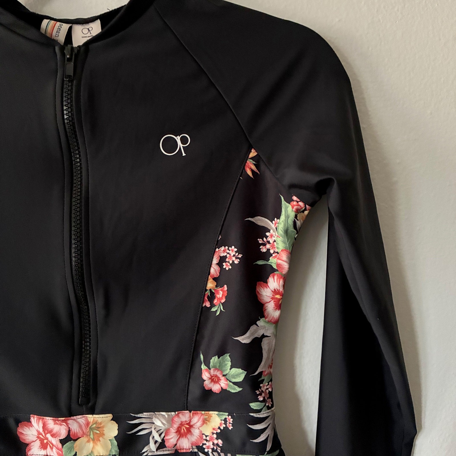 OP Ocean Pacific Floral Surf Suit One Piece Swimsuit Long Sleeve Women’s L NWT