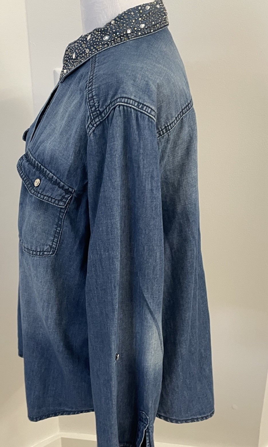Chico’s- Sz. XL-3 Western Denim Button-Up Shirt Bling Beaded Beaded Collar