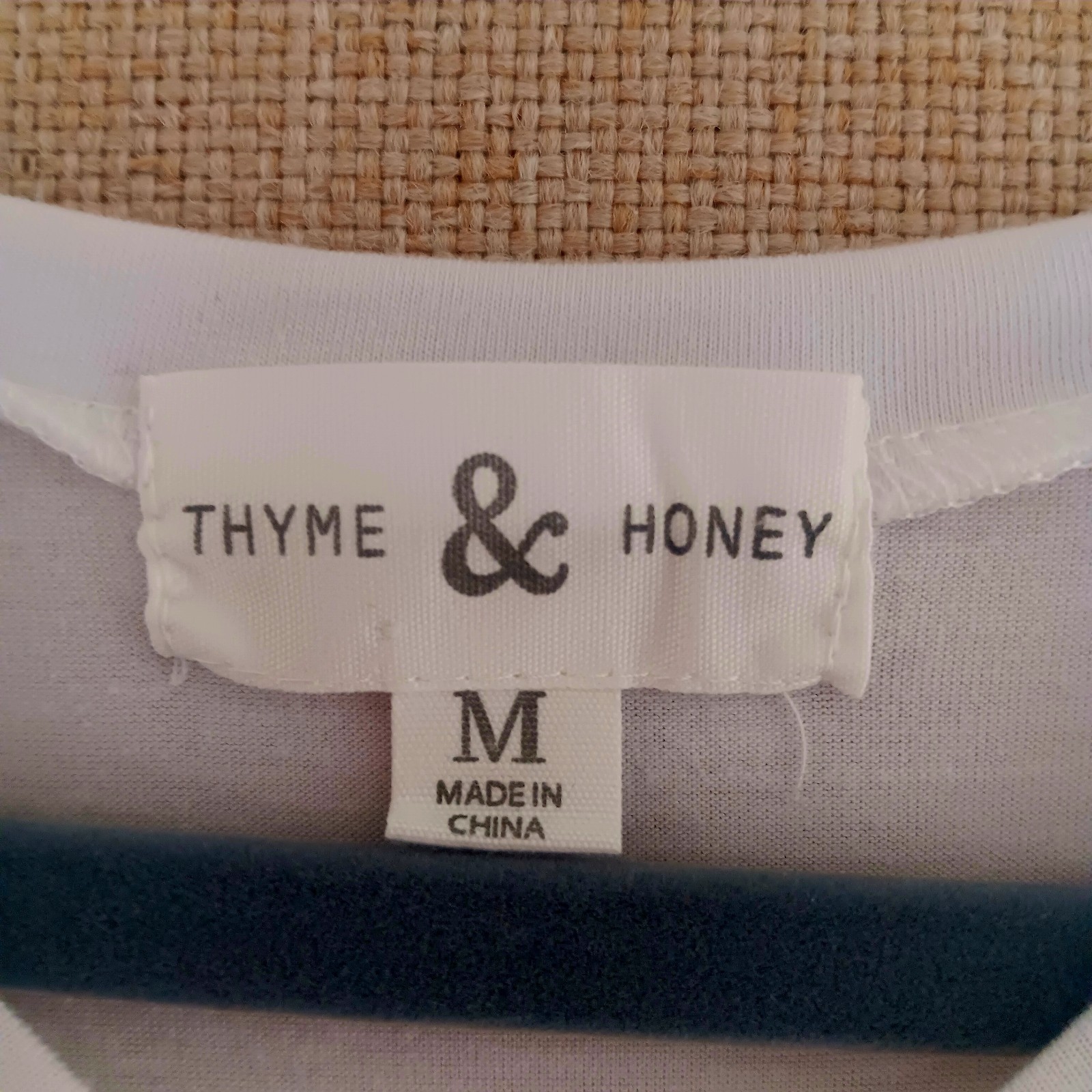 Thyme & Honey Top White Short Sleeve Size M Boho Beach Pheasant Chic Lacey
