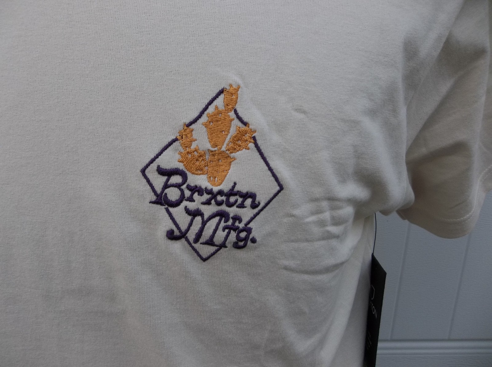 NWT MEN’S BRIXTON SLOW & STEADY T-SHIRT.MEDIUM.BRAND NEW FOR 2026.