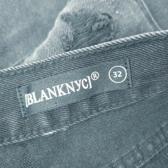 BlankNYC Denim Shorts Distressed Frayed Hem Black Washed WMS 32