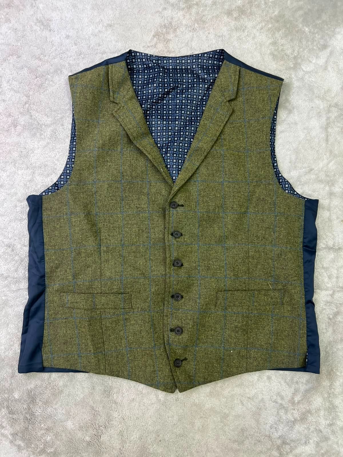 Contemporary Racing Green Wool Blend Windowpane Waistcoat Vest 44R EU54