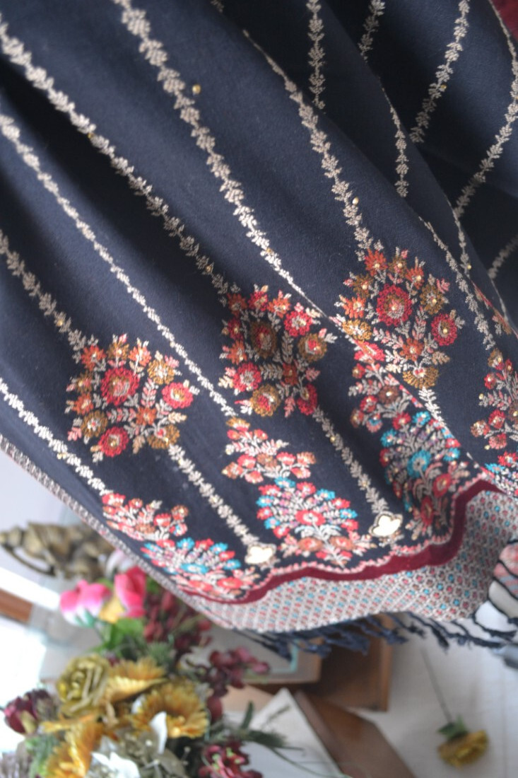 PARTY STOLE SEQUINED EMBROIDERED BEADED JAMAVAR SHAWL~ SILK PASHMINA~16 DESIGN
