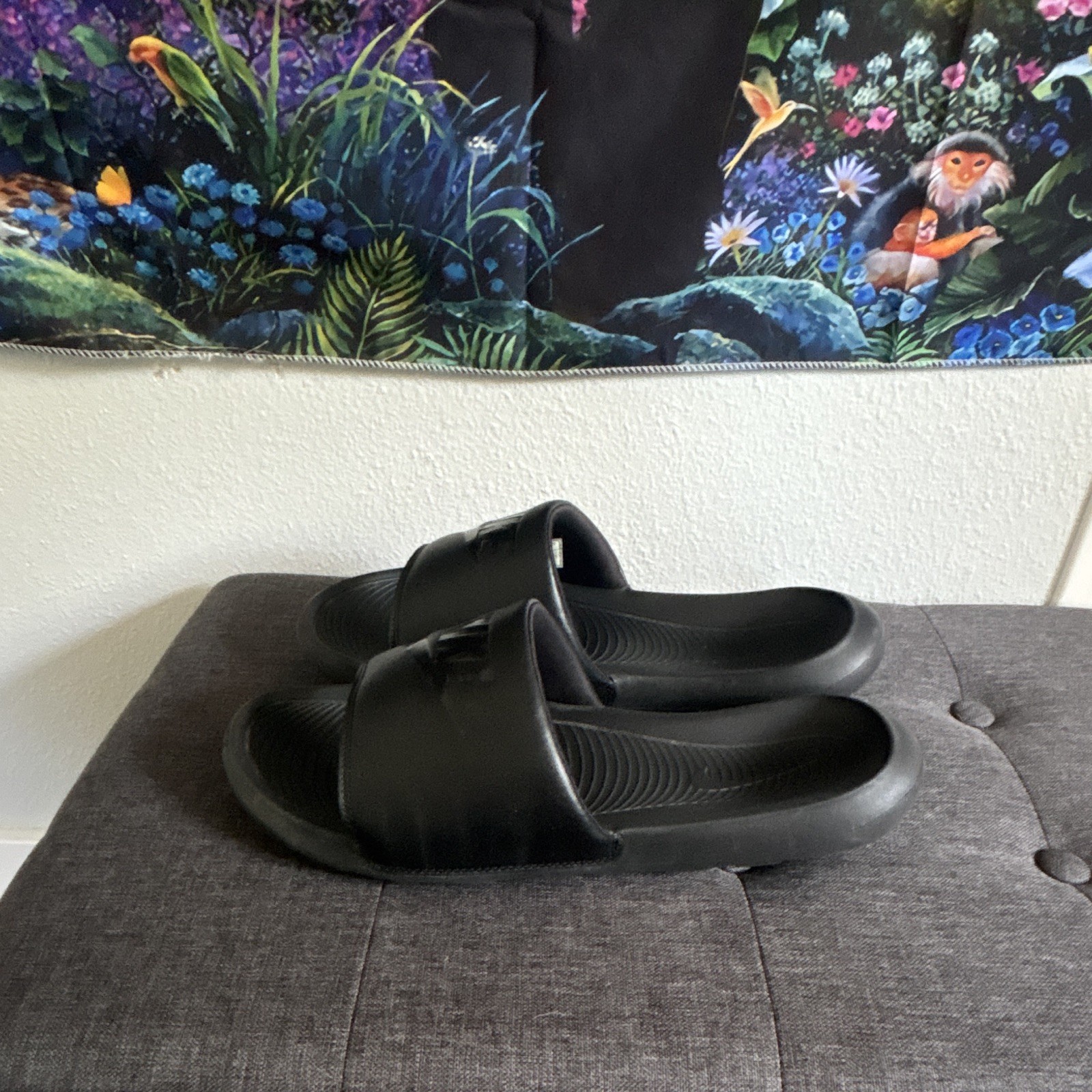 Nike Men’s Slide Sandals US 14 Black Slip-On Rubber Upper Logo