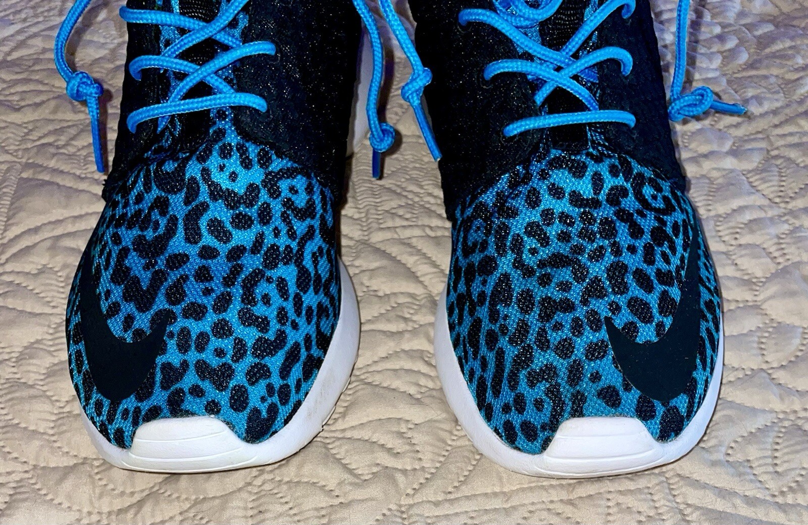 Nike Roshe Run FB (Blue Leopard) Blue Black Neon Yellow-Green Men’s Size 9.5