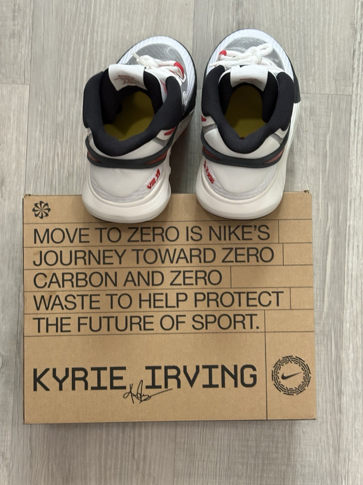 Nike Kyrie 8 Kyrie Irving White/Gray/Red/Black Low Top Sneakers BNWT AT-6/32