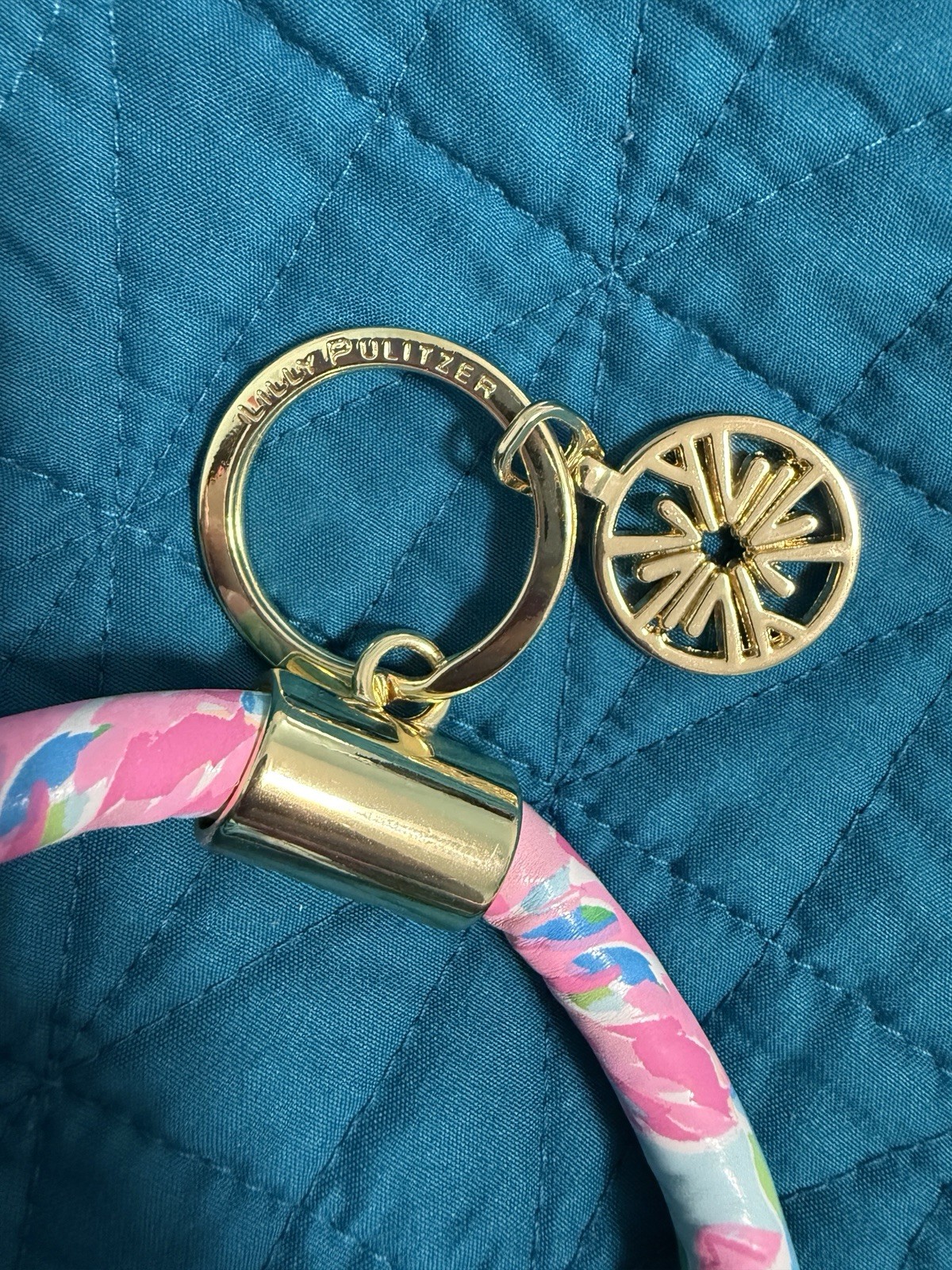 NWOT Lilly Pulitzer Loop Circle Wristlet Keyring w/ Charm