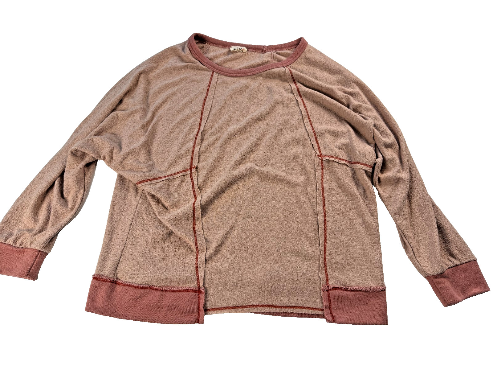 BIBI Womens Contrast Stitch Crinkle Knit Pullover Top Boho Exposed Seam Mauve