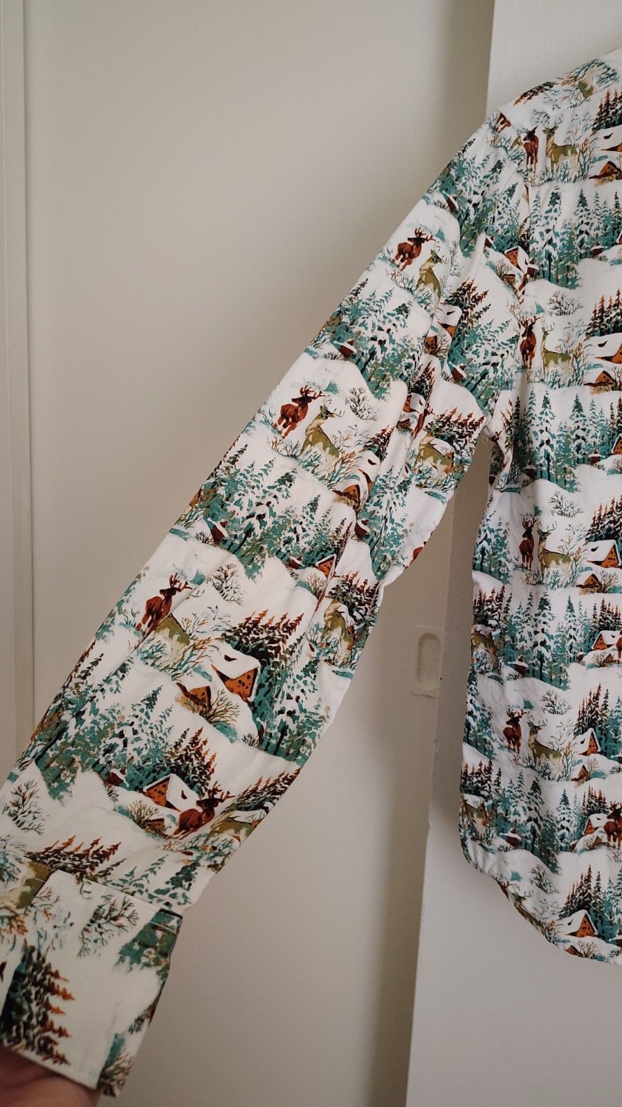 Denim & Flower Ricky Singh Happy Holidays Mens Shirt Size Medium Snow Scene