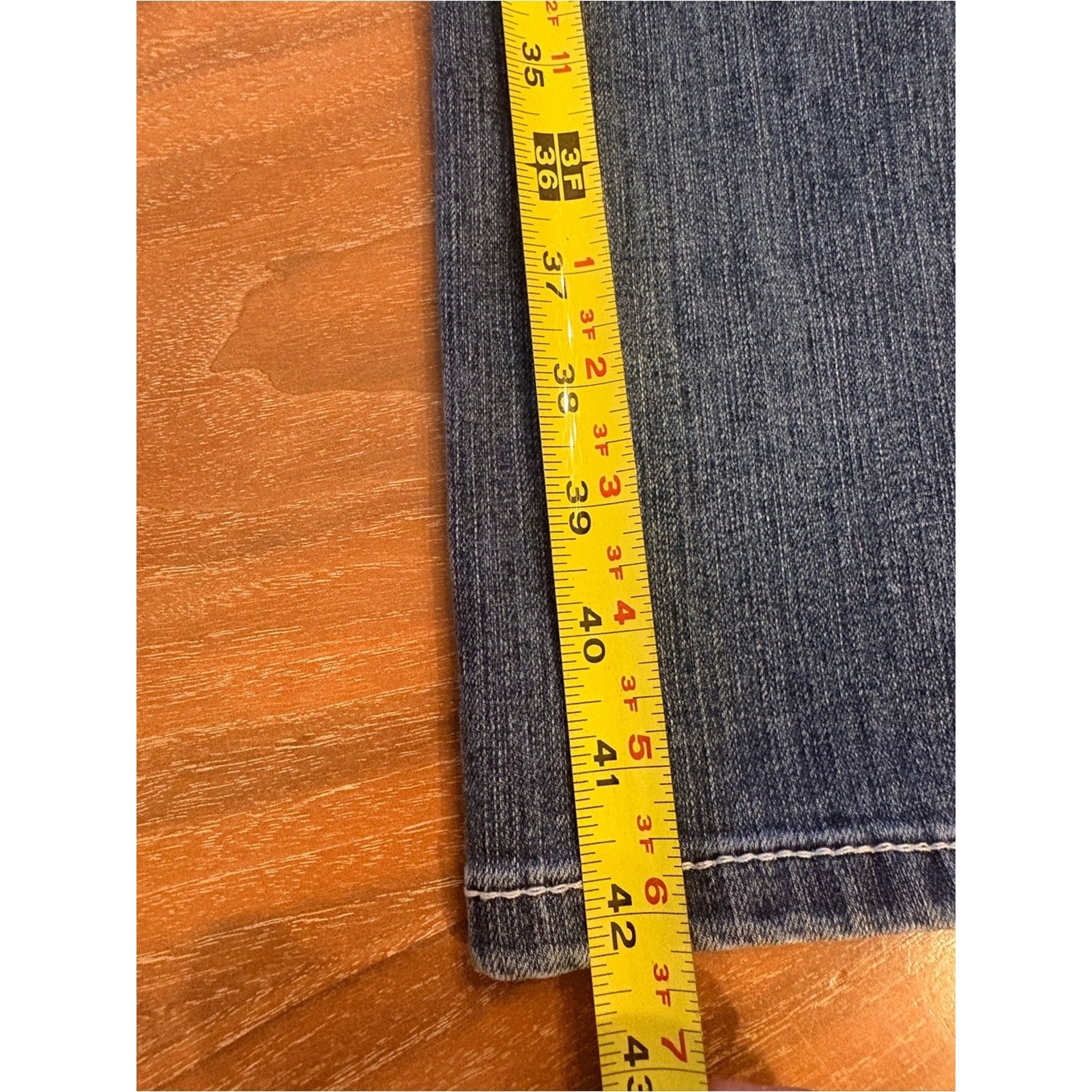 Women’s Ariat R.E.A.L Blue Bootcut Jeans Size 29L