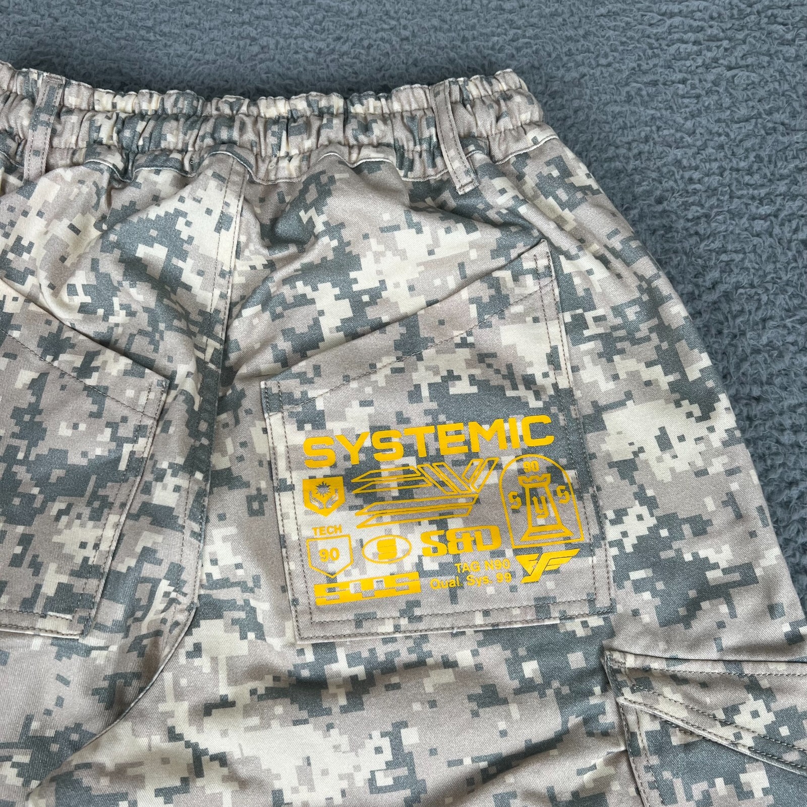 Systemic Digital Defender Cargo Pants Men Small Size 26-30in Streetwear Gorpcore