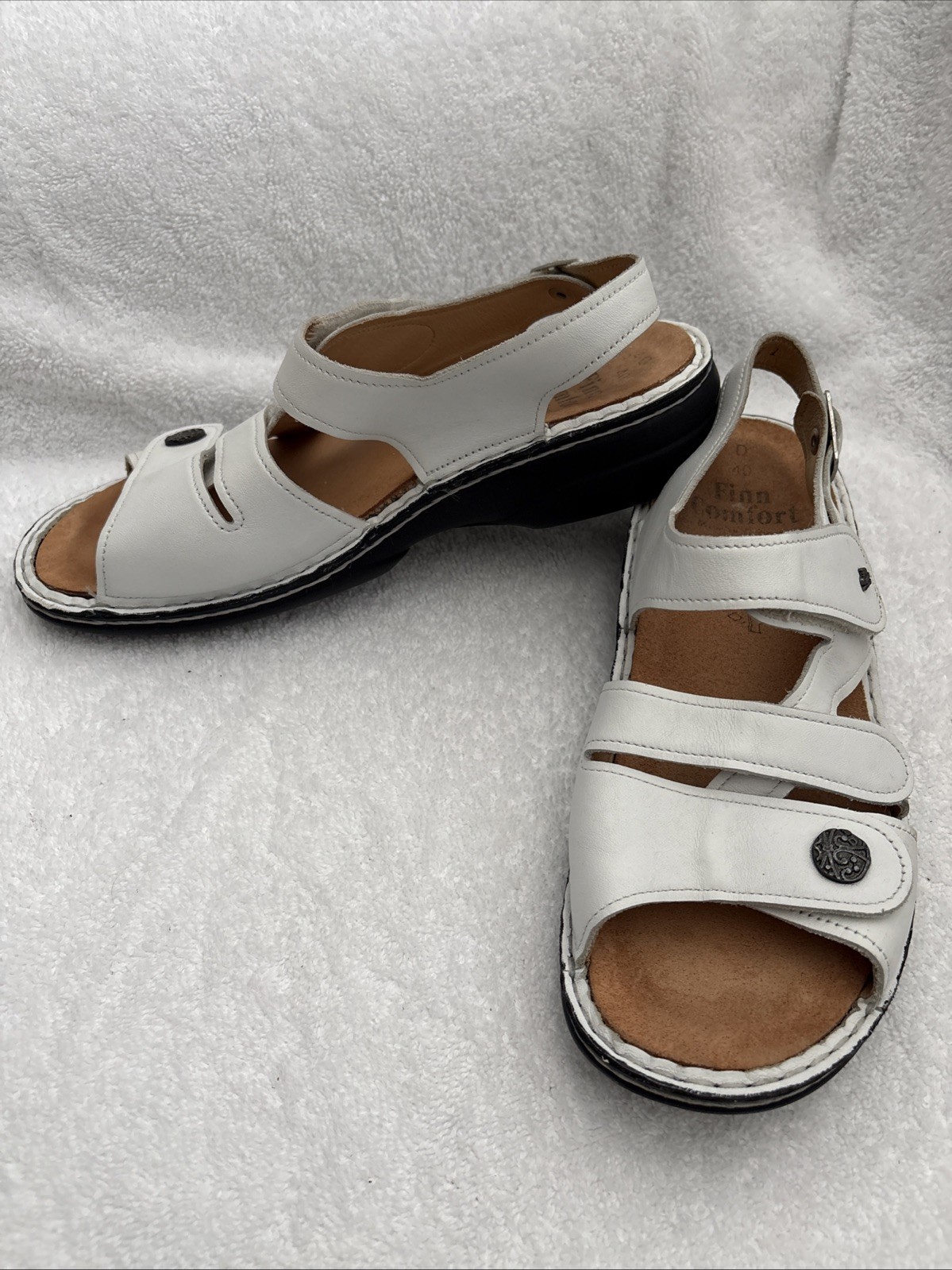 Women’s Finn Comfort Gomera Leather White Sandals, EU 40 US 9-9.5