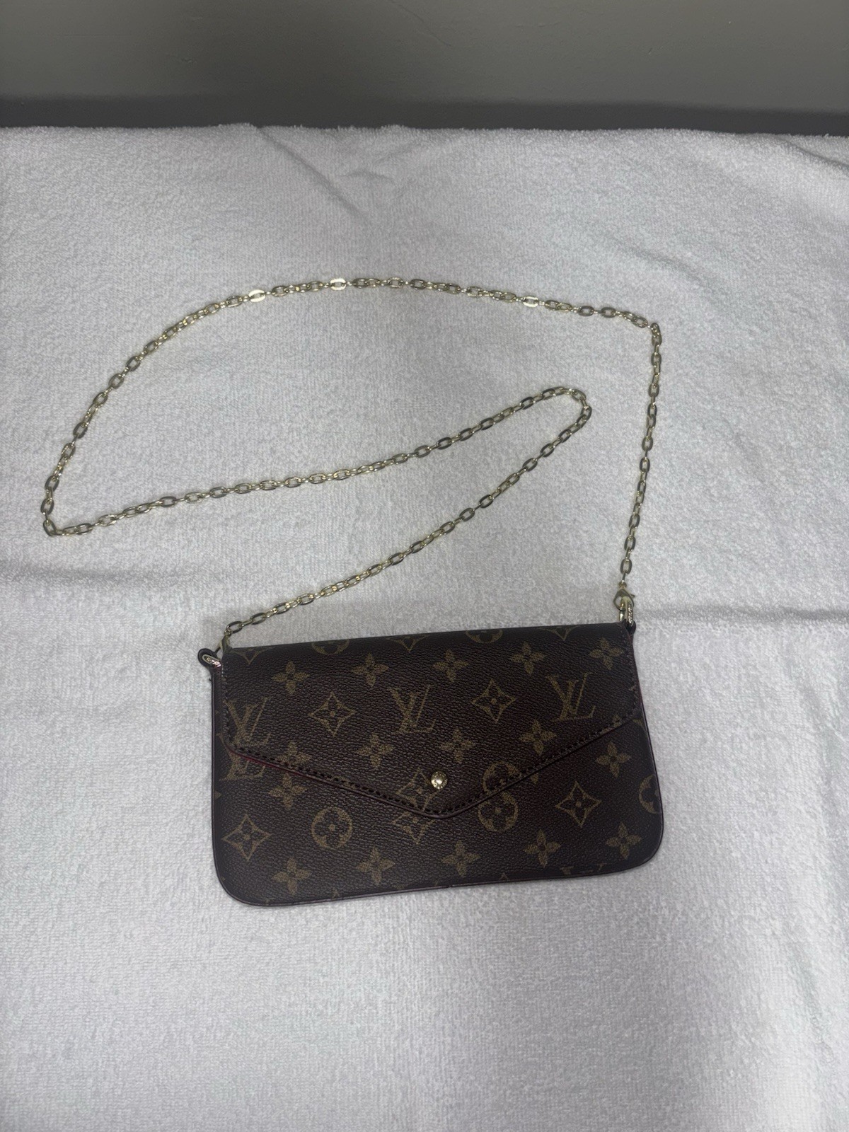 Louis Vuitton Felicie Pochette Chain Shoulder Bag Pre Owned Excellent Condition