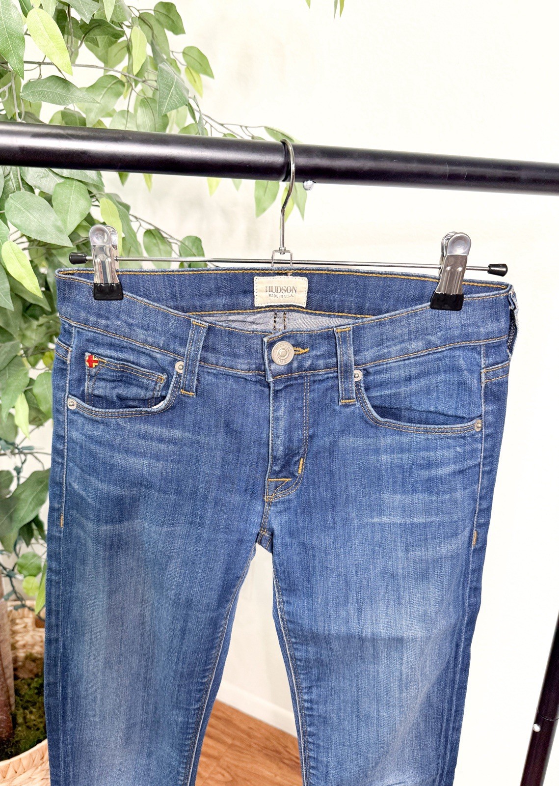 Hudson Harkin Cropped Skinny Jeans Medium Wash Blue Denim Cotton Size 23