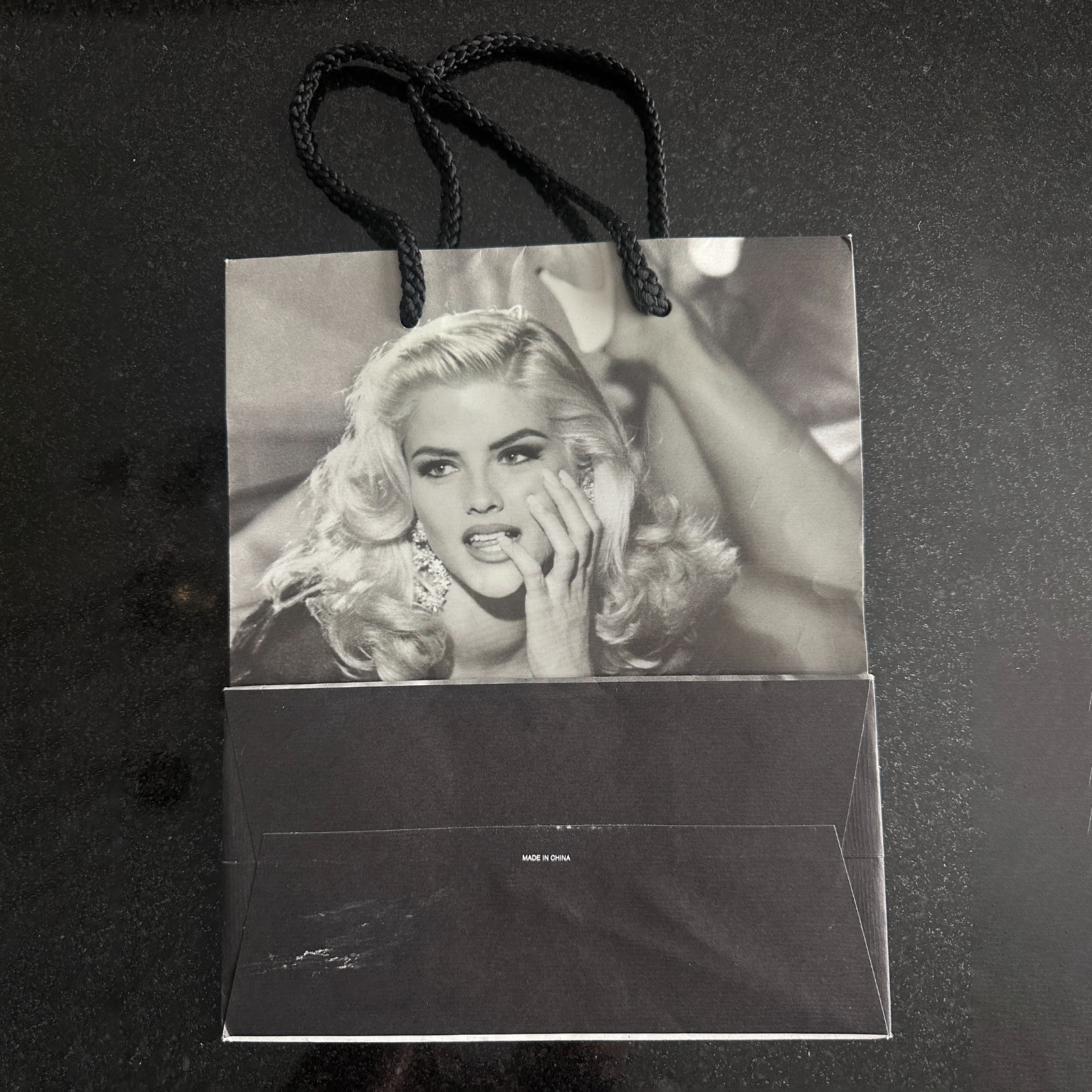 Anna Nicole Smith 1992 Guess paper bag limited addition 10.5 x 8.5 x 4.5 inches