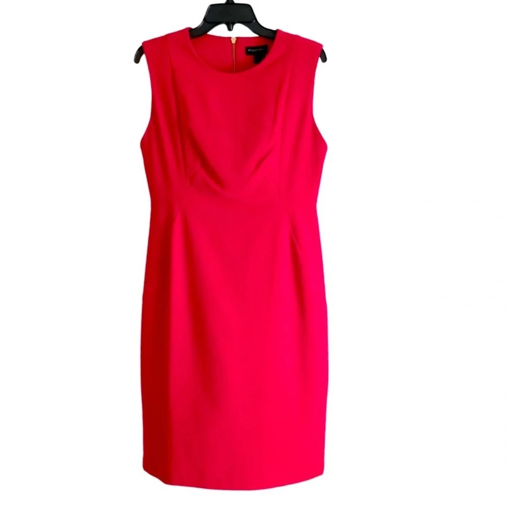 Donna Karan Women Dress Size 10 Red Sleeveless Jewel Neck Sheath Gold Back Zip