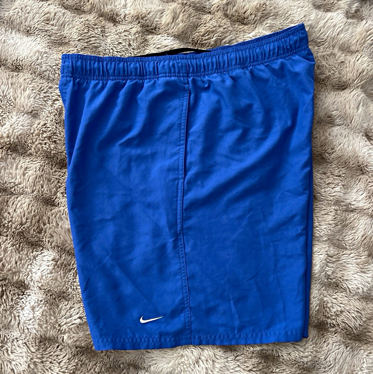 Nike Men’s Solid Blue Swim Trunks Size L Elastic Waist Lined