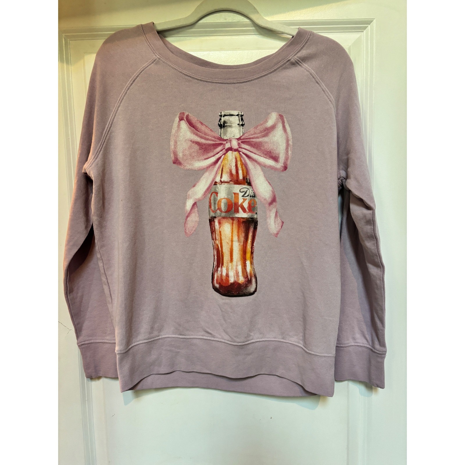 Coca-Cola Diet Coke Pink Bow Graphic Sweatshirt Lavender Purple Womens Medium