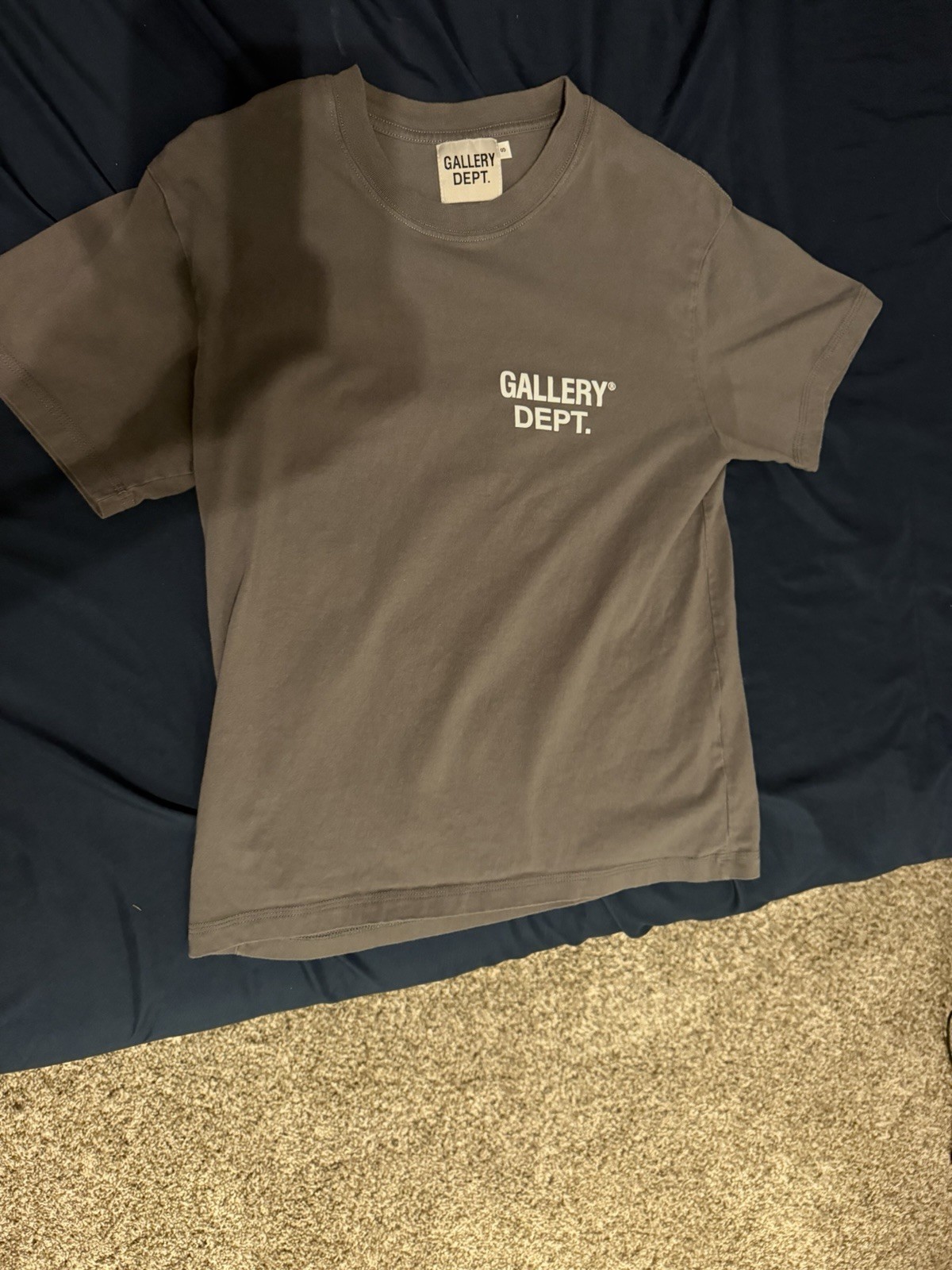 Gallery Dept. T-Shirt Men’s Small Color Grey Short Sleeve