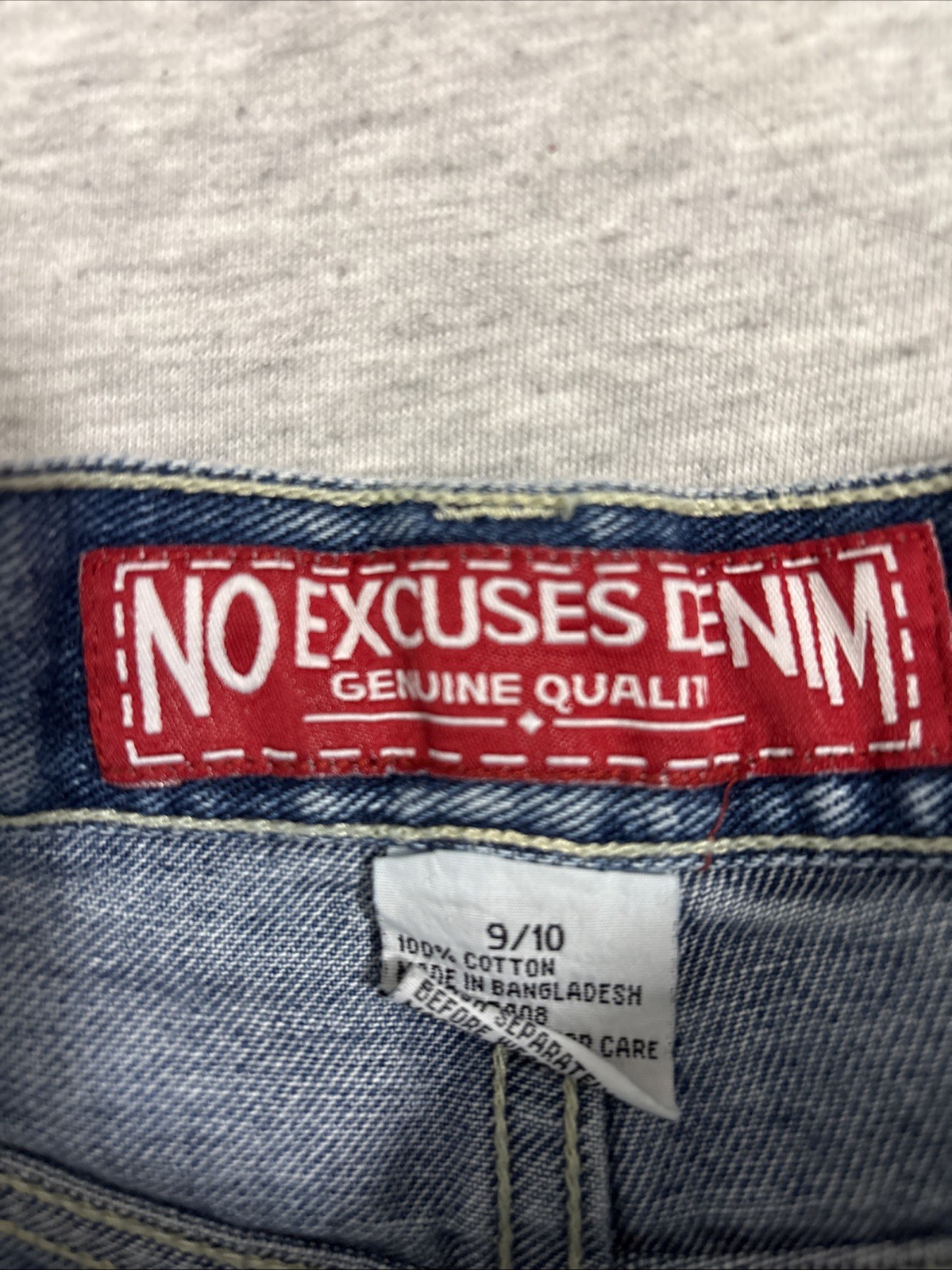 No Excuses High Waisted Denim Jean Shorts Hearts Sz 9/10 Y2K Aesthetic