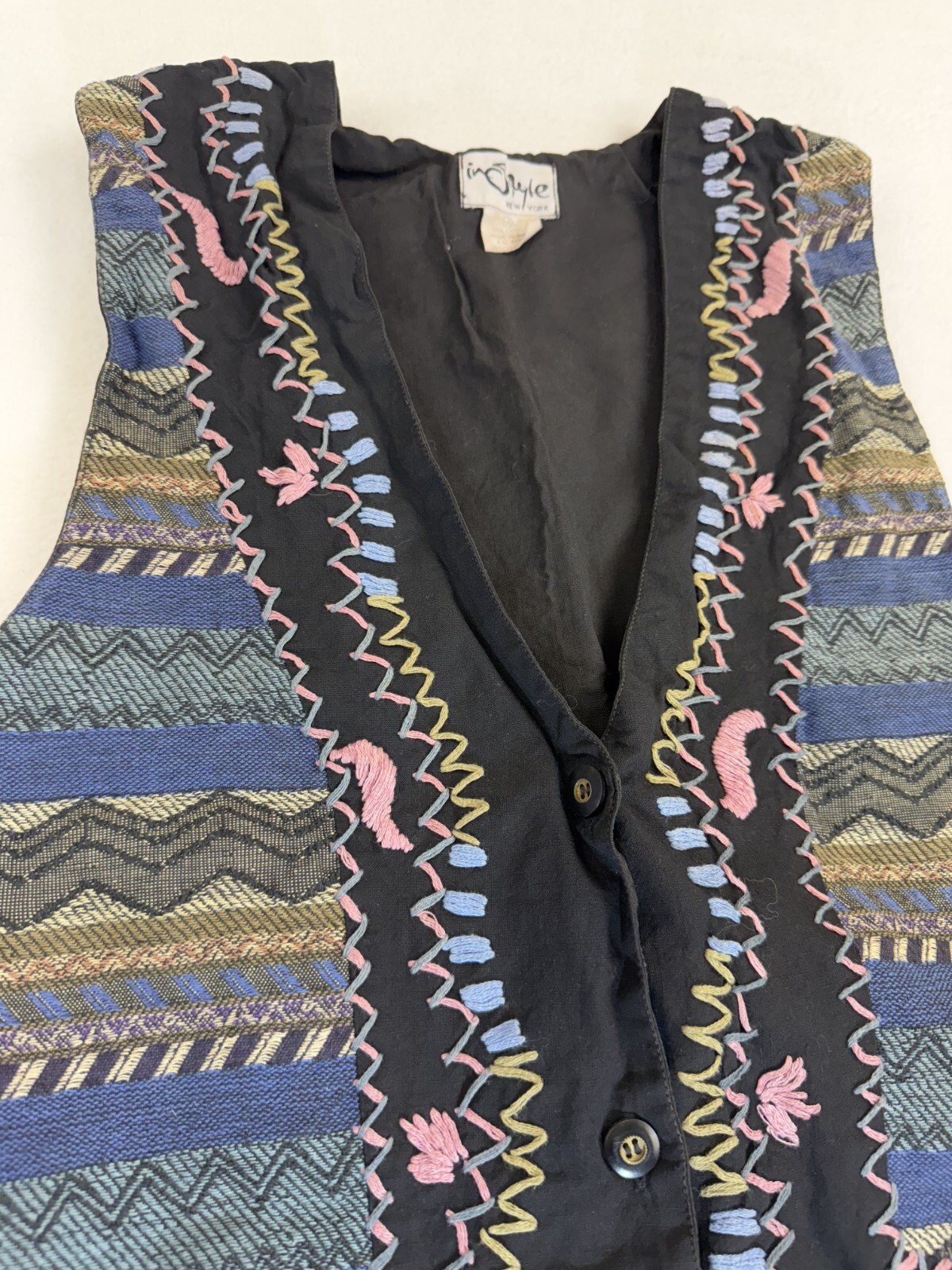 Vintage in style New York Vest Medium Tapestry Buttons Western Festival
