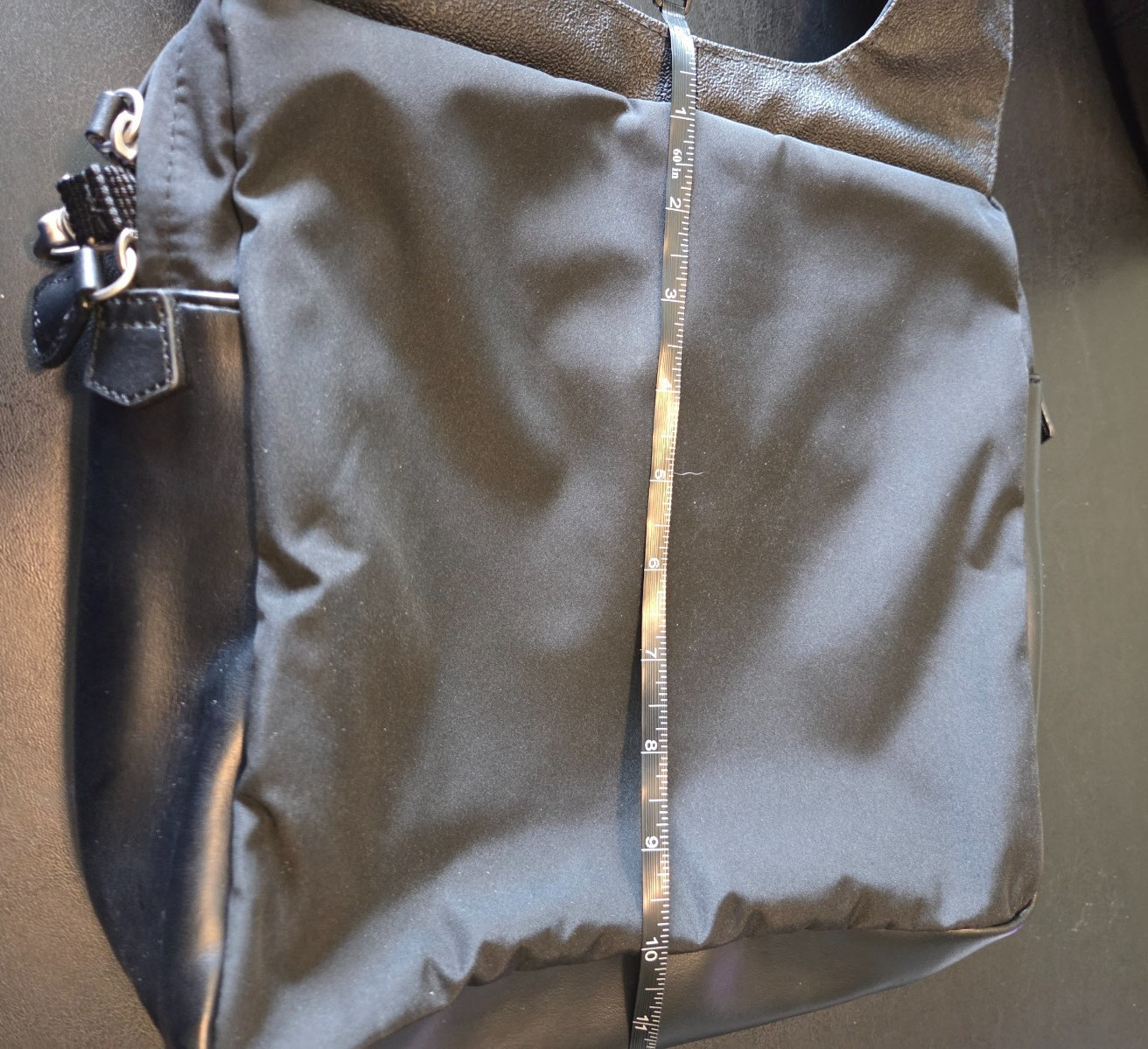 AmeriBag New Yorker Crossbody Messenger Travel Bag Black Nylon w/ Leather
