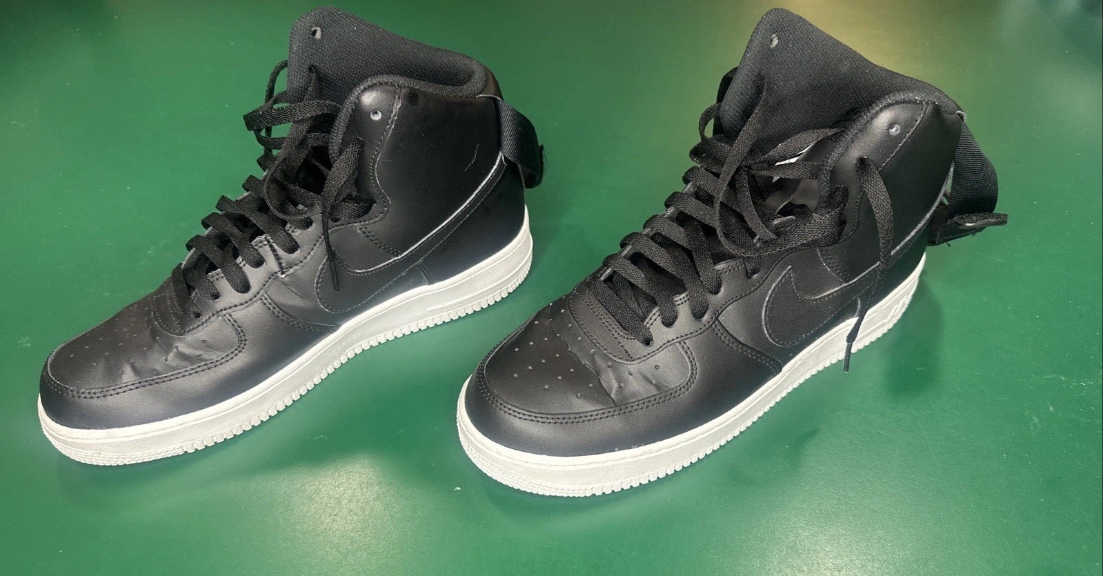 M Size 11 – Nike Air Force 1 High ‘07 Black/Black-White 315121 050 *Used* W/ BOX