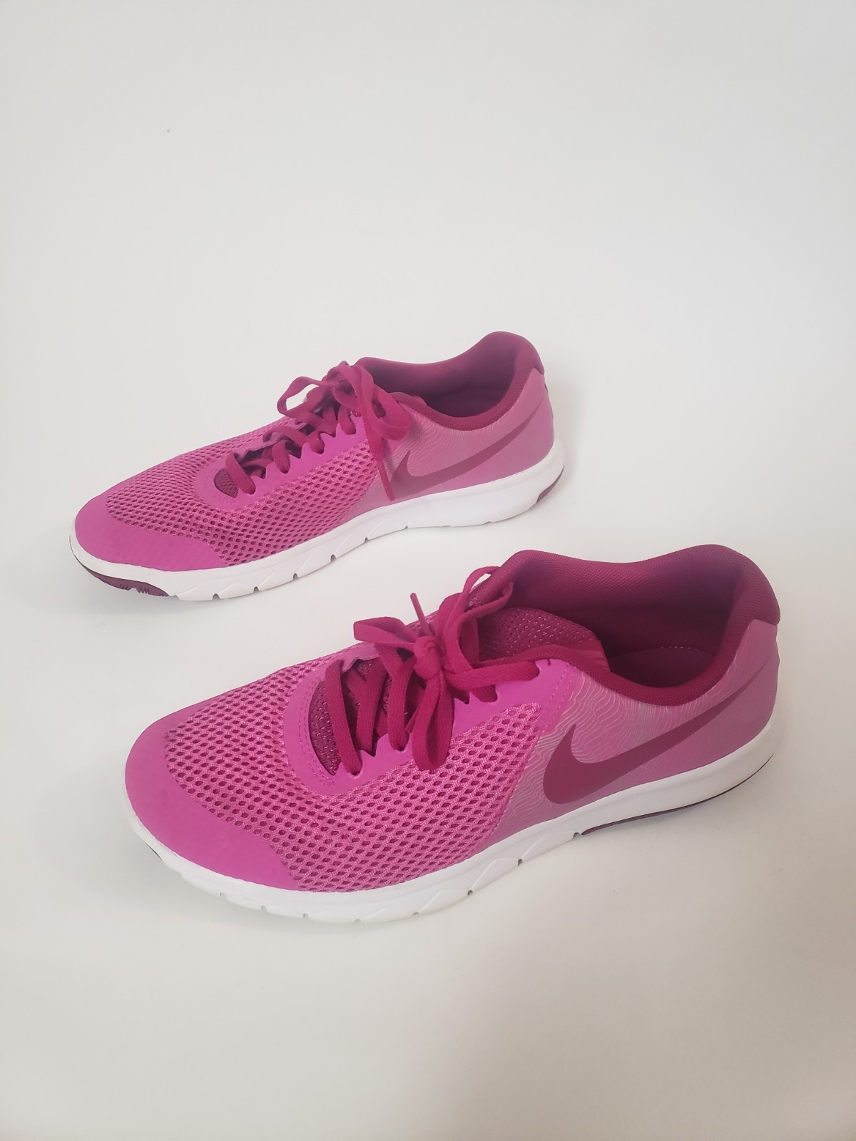 nike flex experience rn 5 pink lace up 6 youth women 8 light weight running shoe