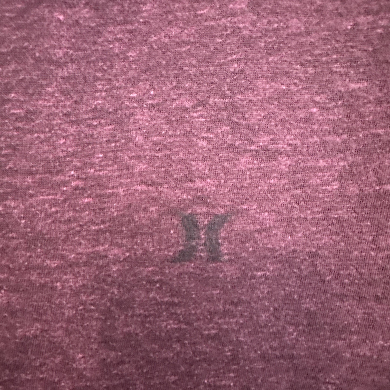 hurley t shirt men Small burgandy poly cotton blend soft