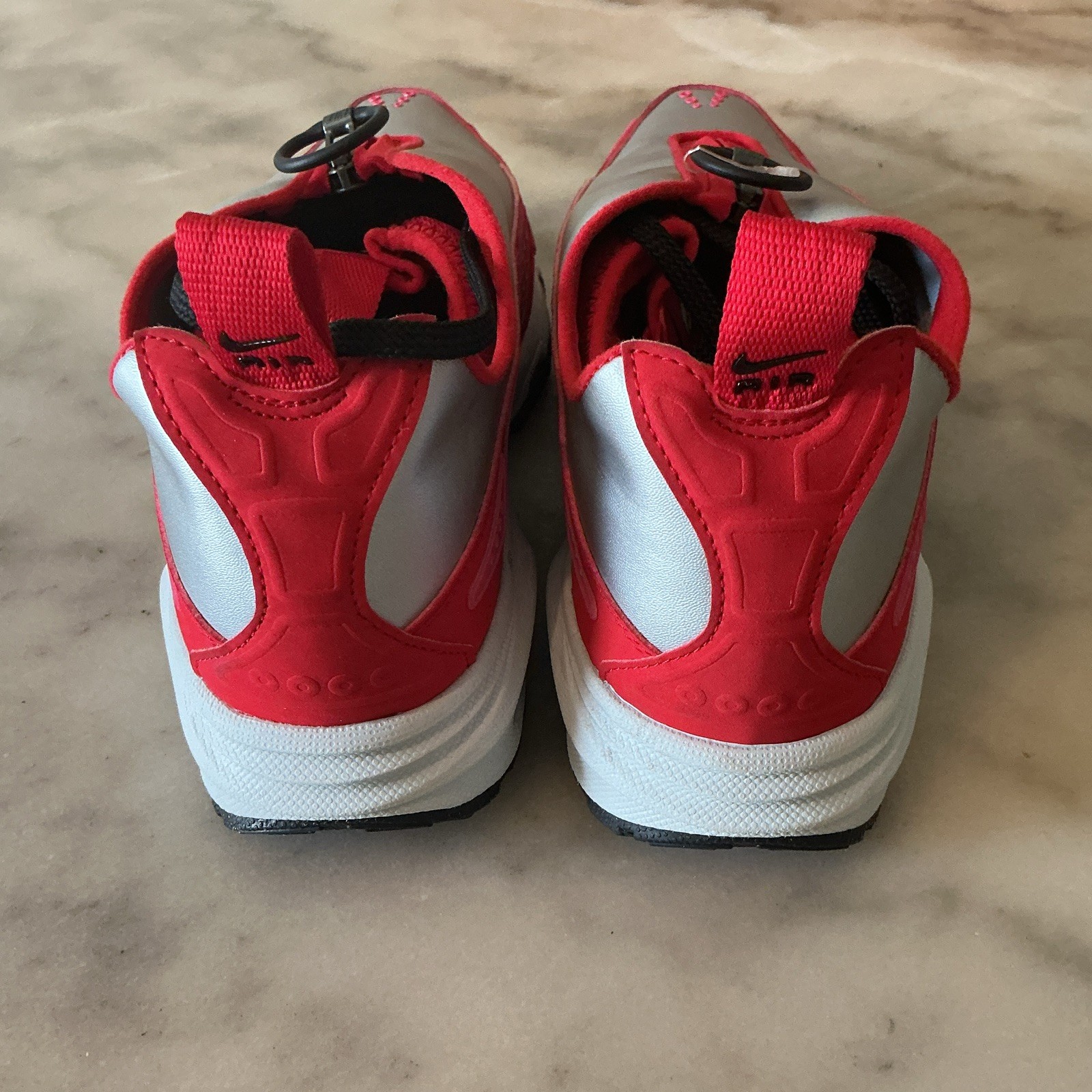 Nike Air Sunder Max Fusion Red Silver Low Top Neoprene Lace-Up IH3988-001