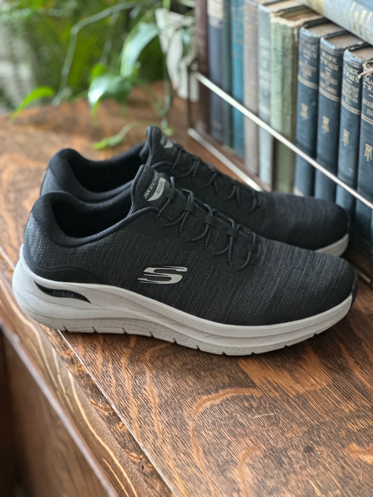 Skechers Men’s Arch Fit 2.0 Size 11.5 in Black – New Without Box