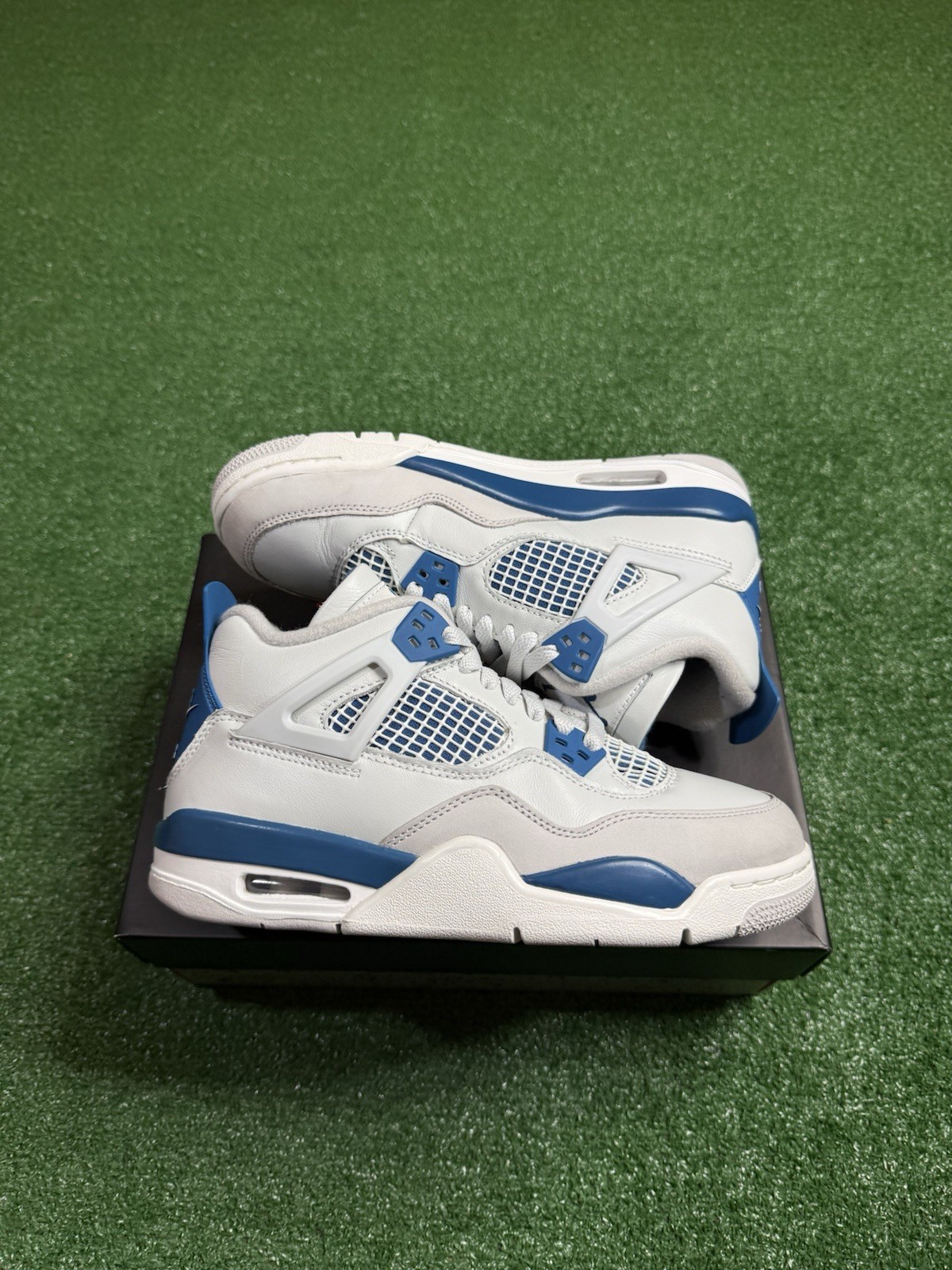 Size 5 – Air Jordan 4 Retro 2024 Military Blue