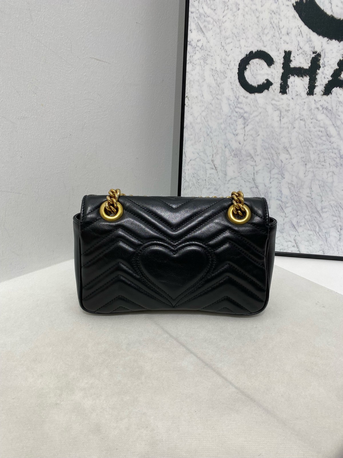 Gucci GG Marmont Small 22cm Black Gold Leather Chain Crossbody Bag Duty Paid