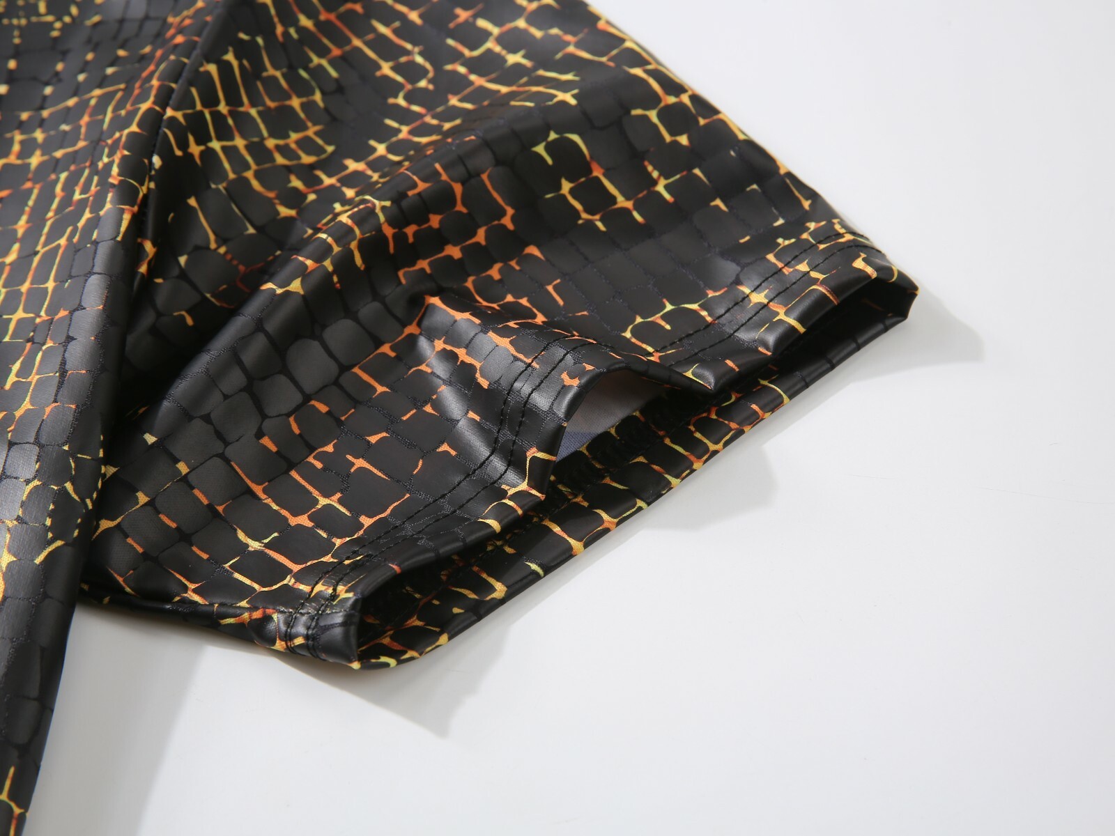 MENS PREMIERE Casual SLIM FIT SHORT SLEEVE SHIRT BLACK GOLD REPTILE NEW NWT 201B