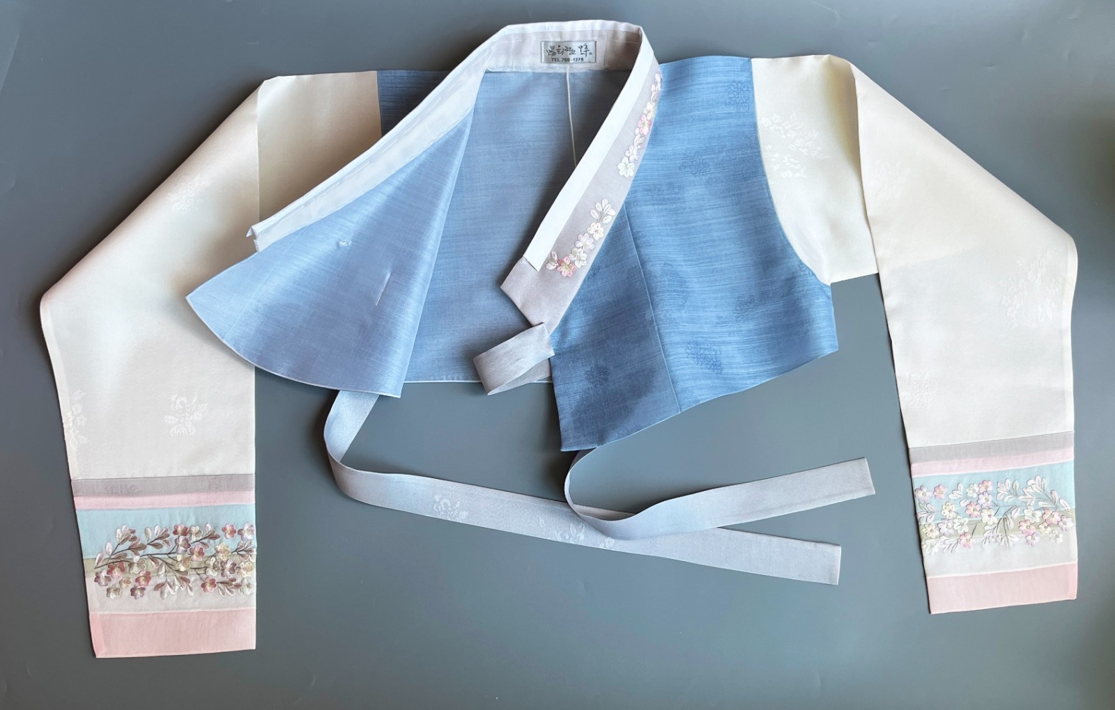 Premium Silk Traditional Korean Hanbok Dress–Light Blue & Pink/Hand bag / Junior